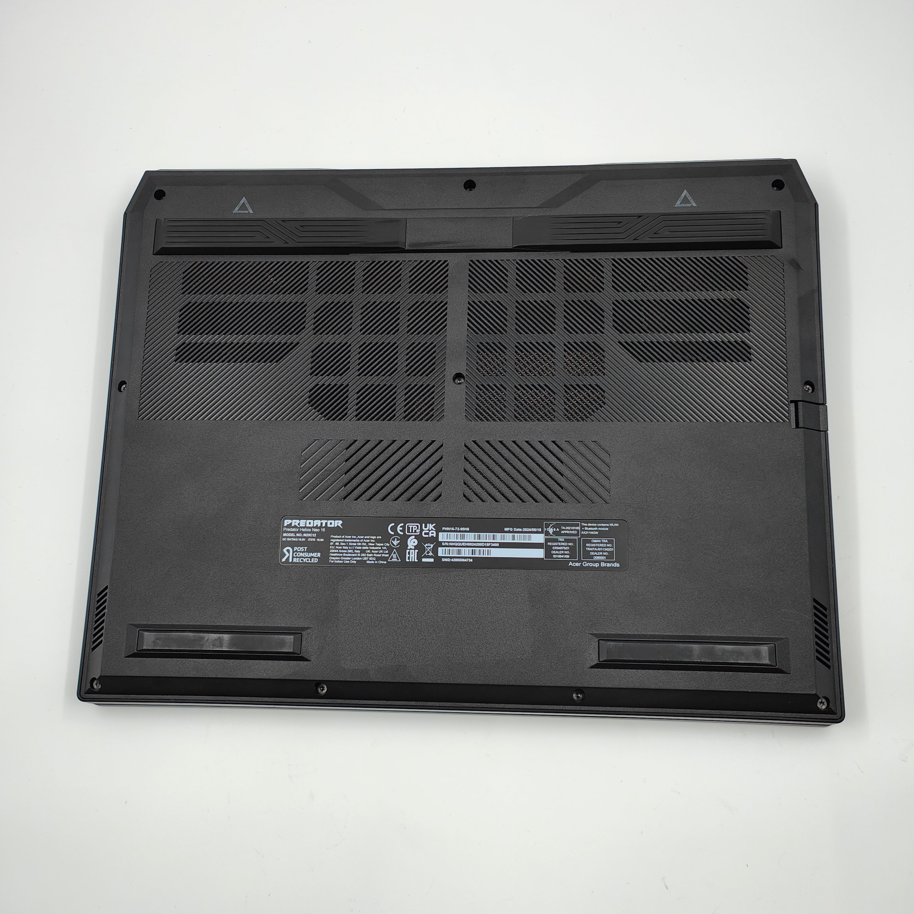 Acer Predator Helios Neo 16 (PHN16-72-95HS) QWERTY