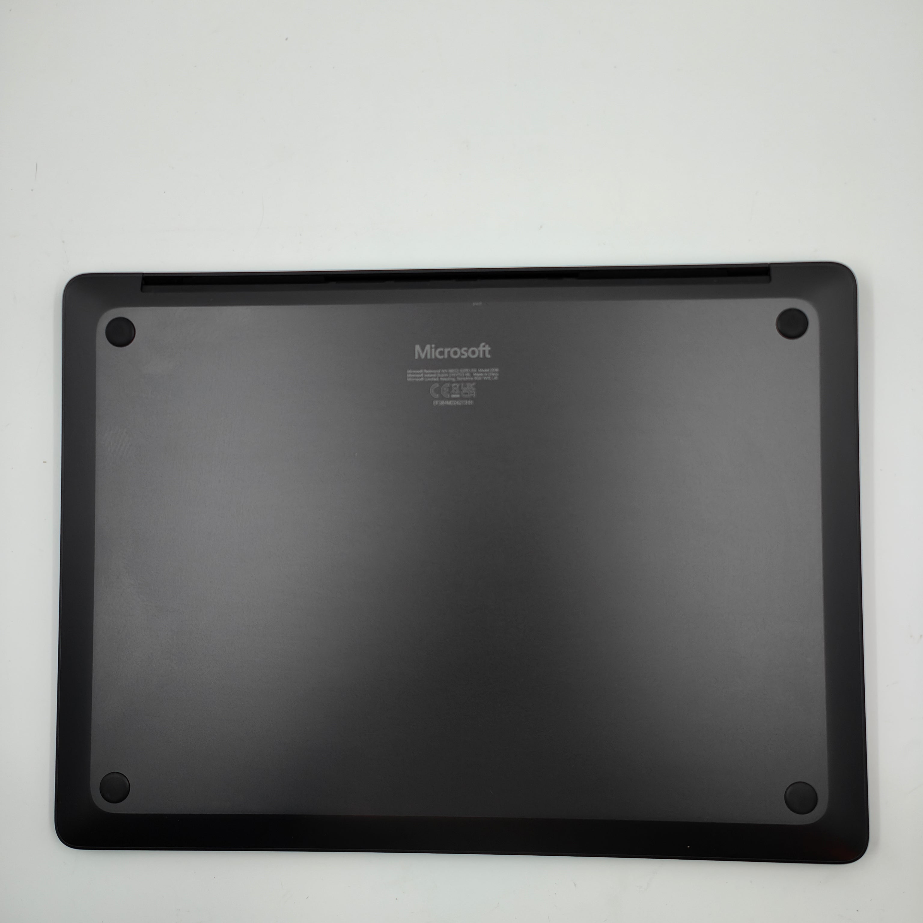 Microsoft Surface Projektor AX - C12 / 16GB / 512GB Graphit AZERTY