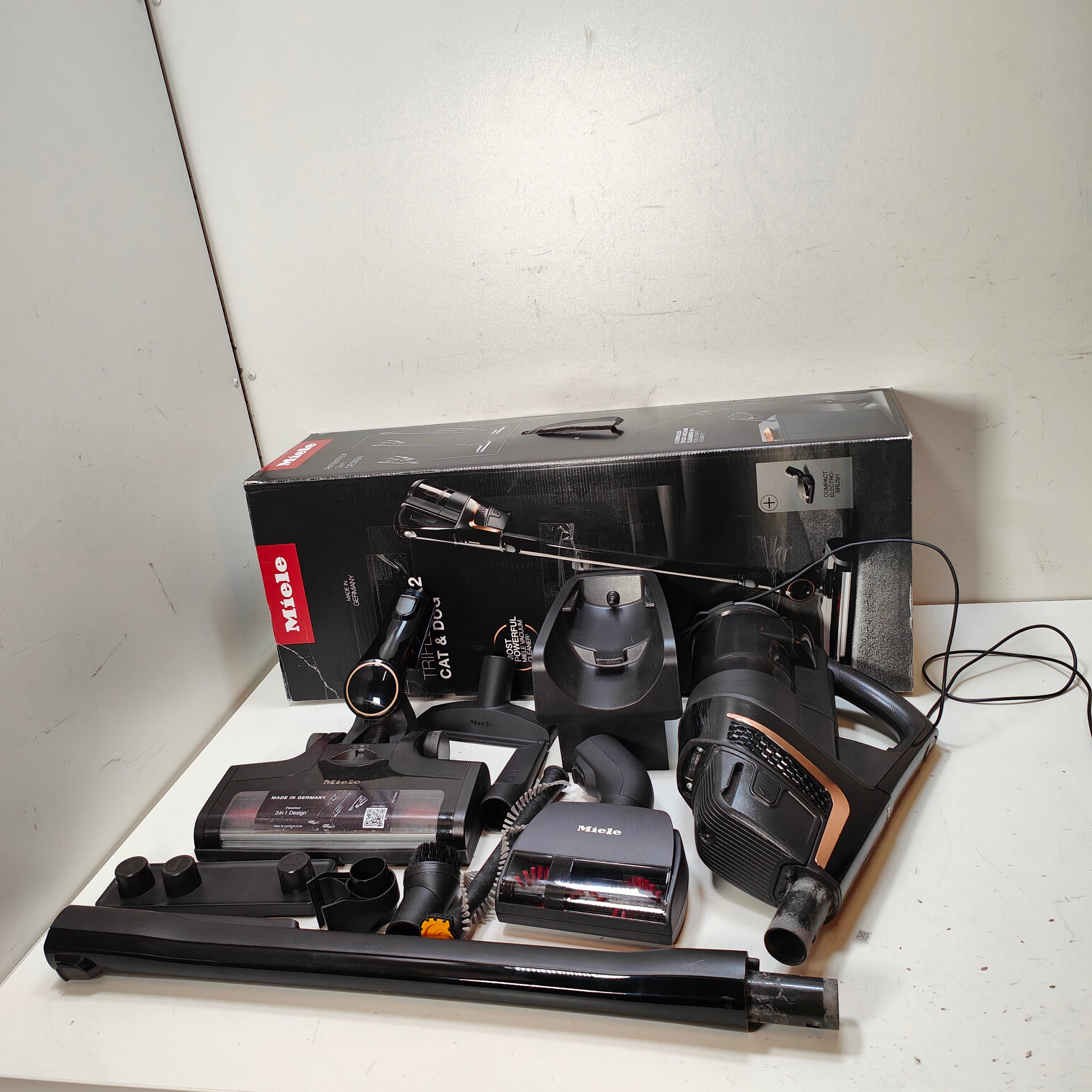 Miele Triflex HX2 Cat & Dog Obsidiaanzwart