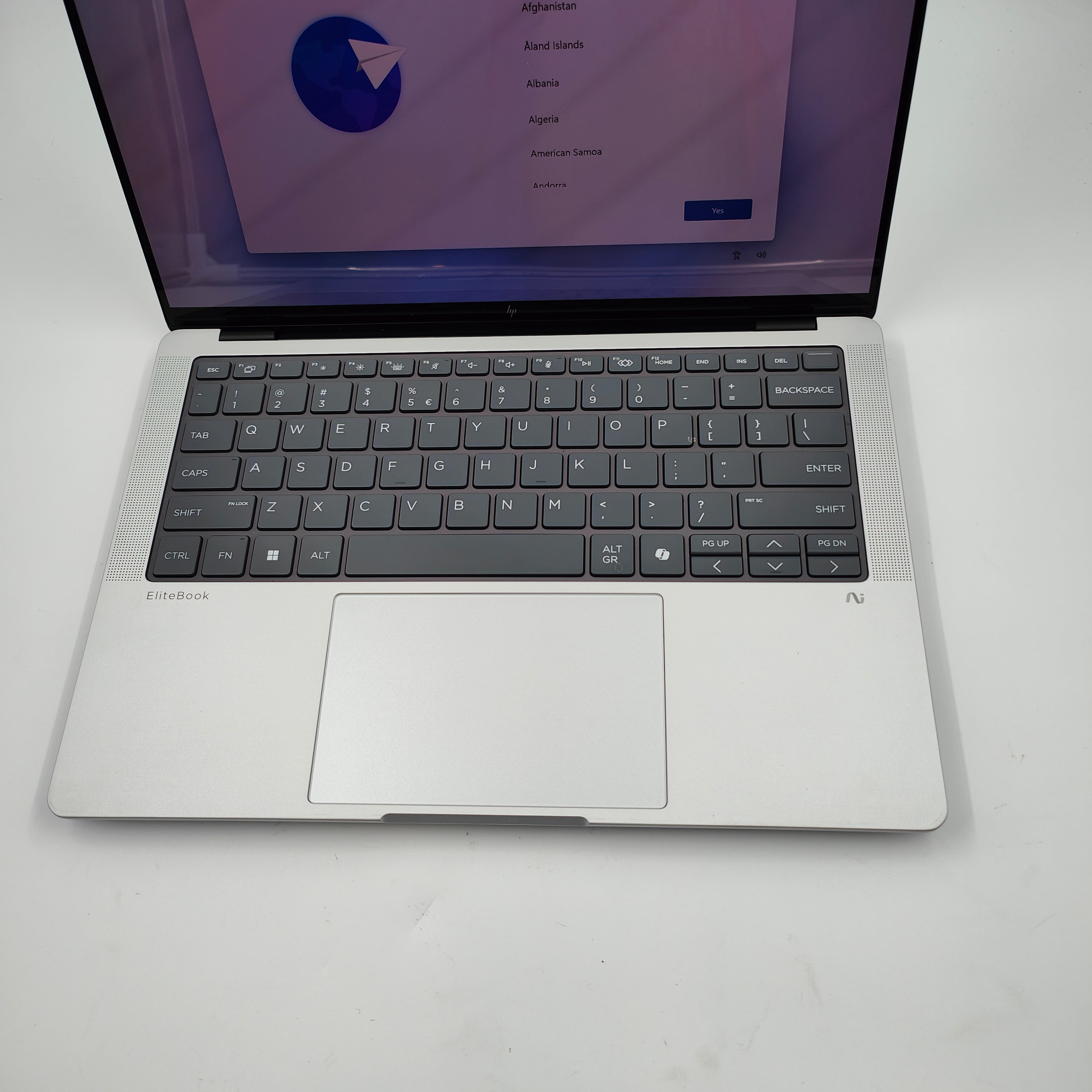 HP EliteBook X G1a- B69DPET QWERTY