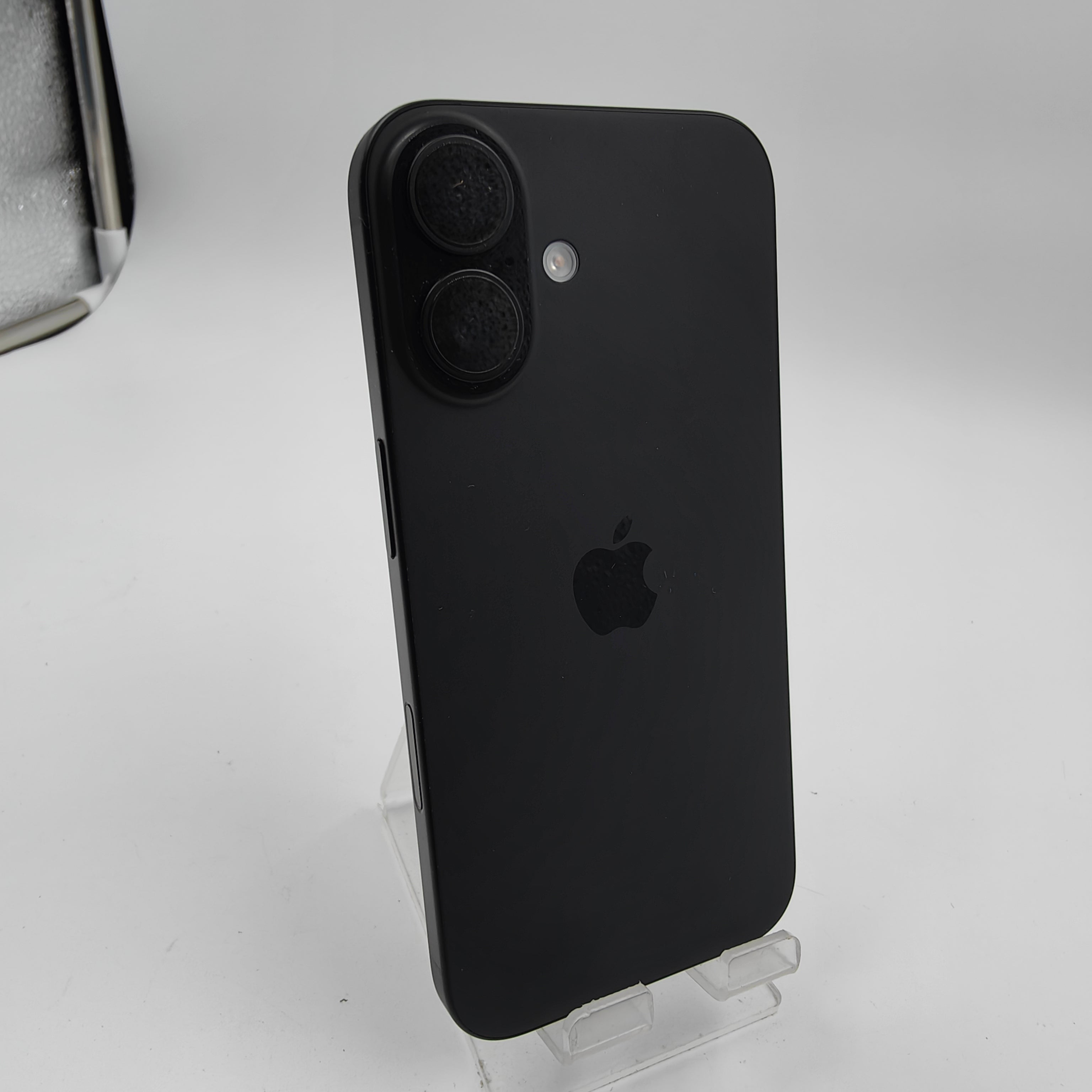 Apple iPhone 16 128GB Zwart