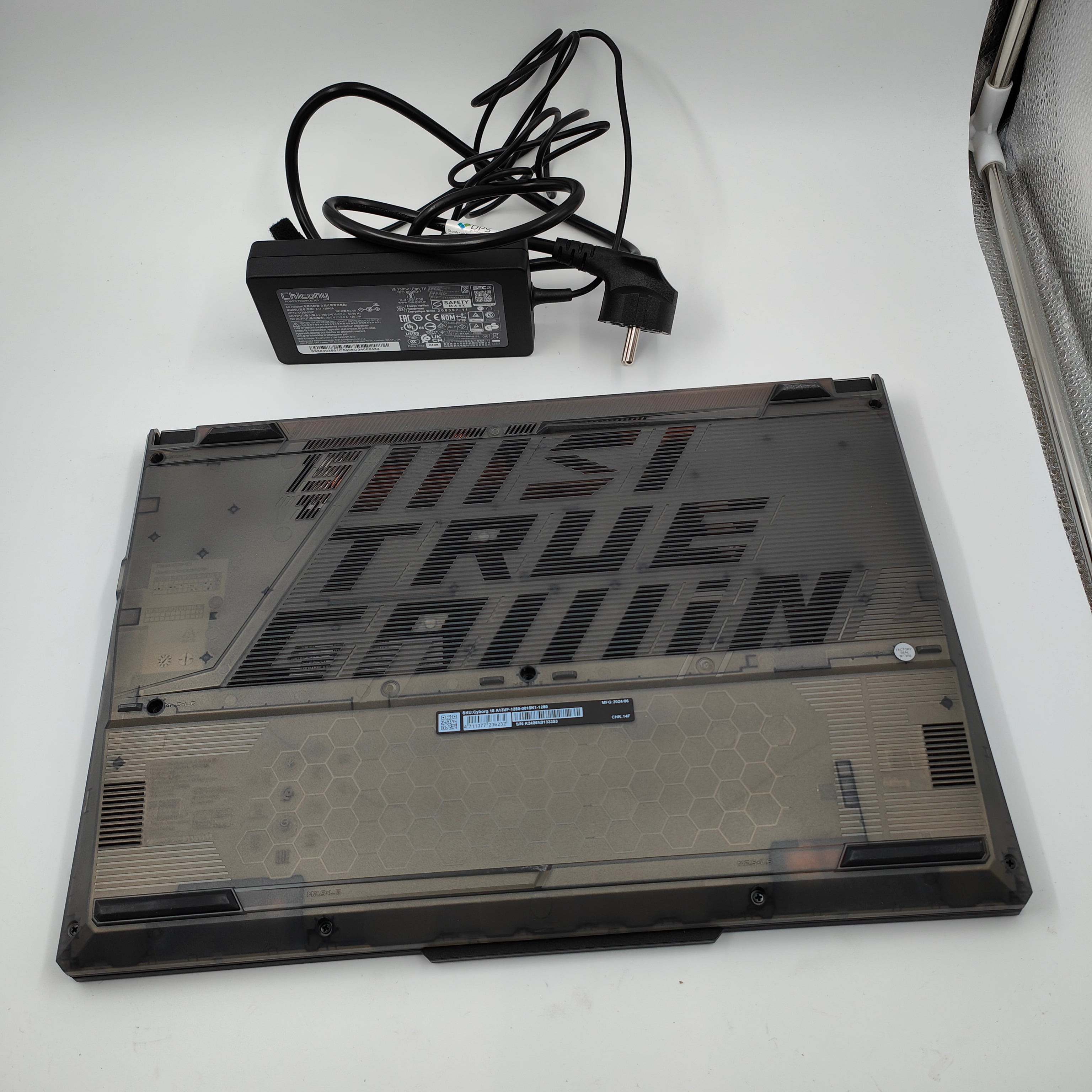 MSI Cyborg 15 A13VF-1280 QWERTZ