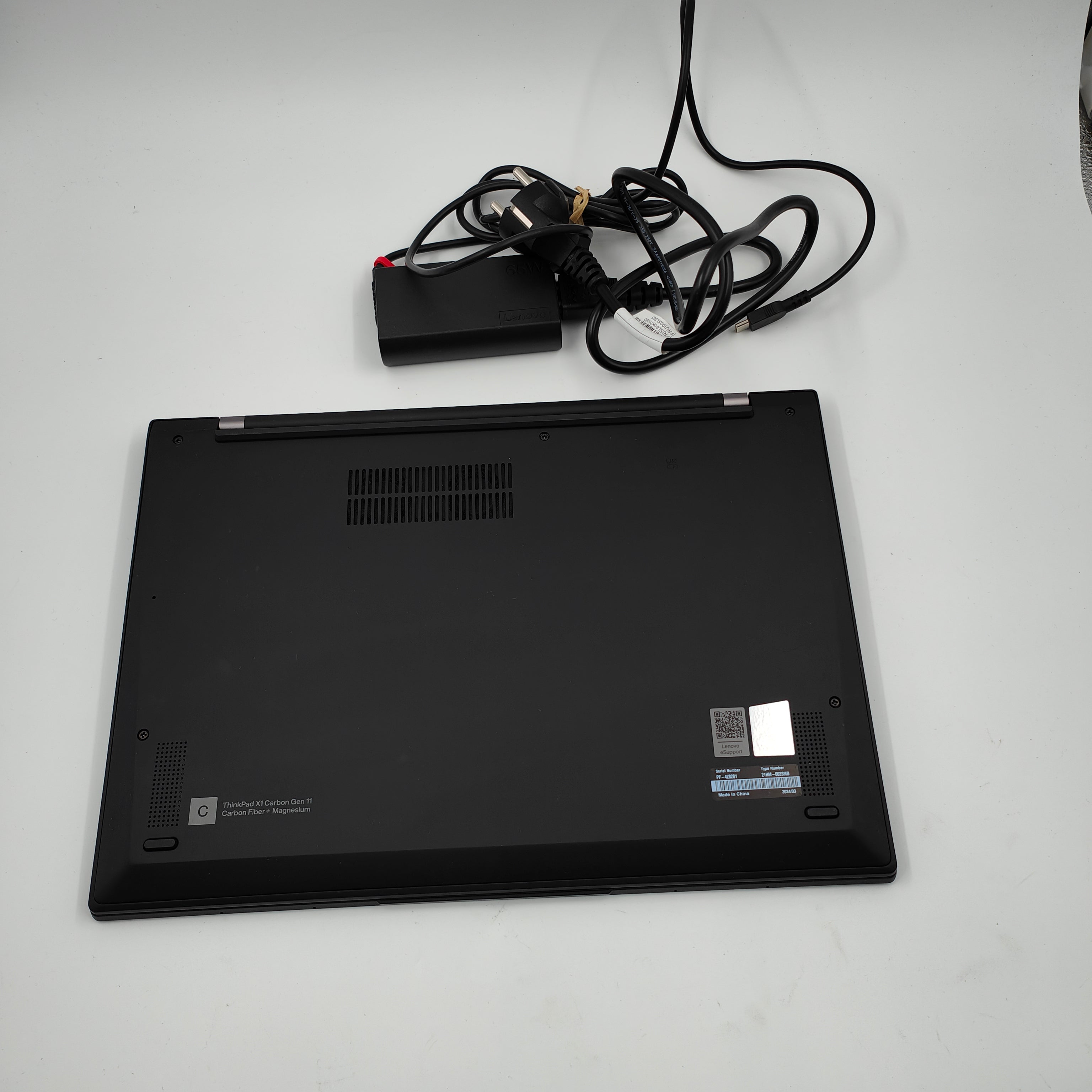 Lenovo ThinkPad X1 Carbon Gen 11 - 21HM002SMB AZERTY