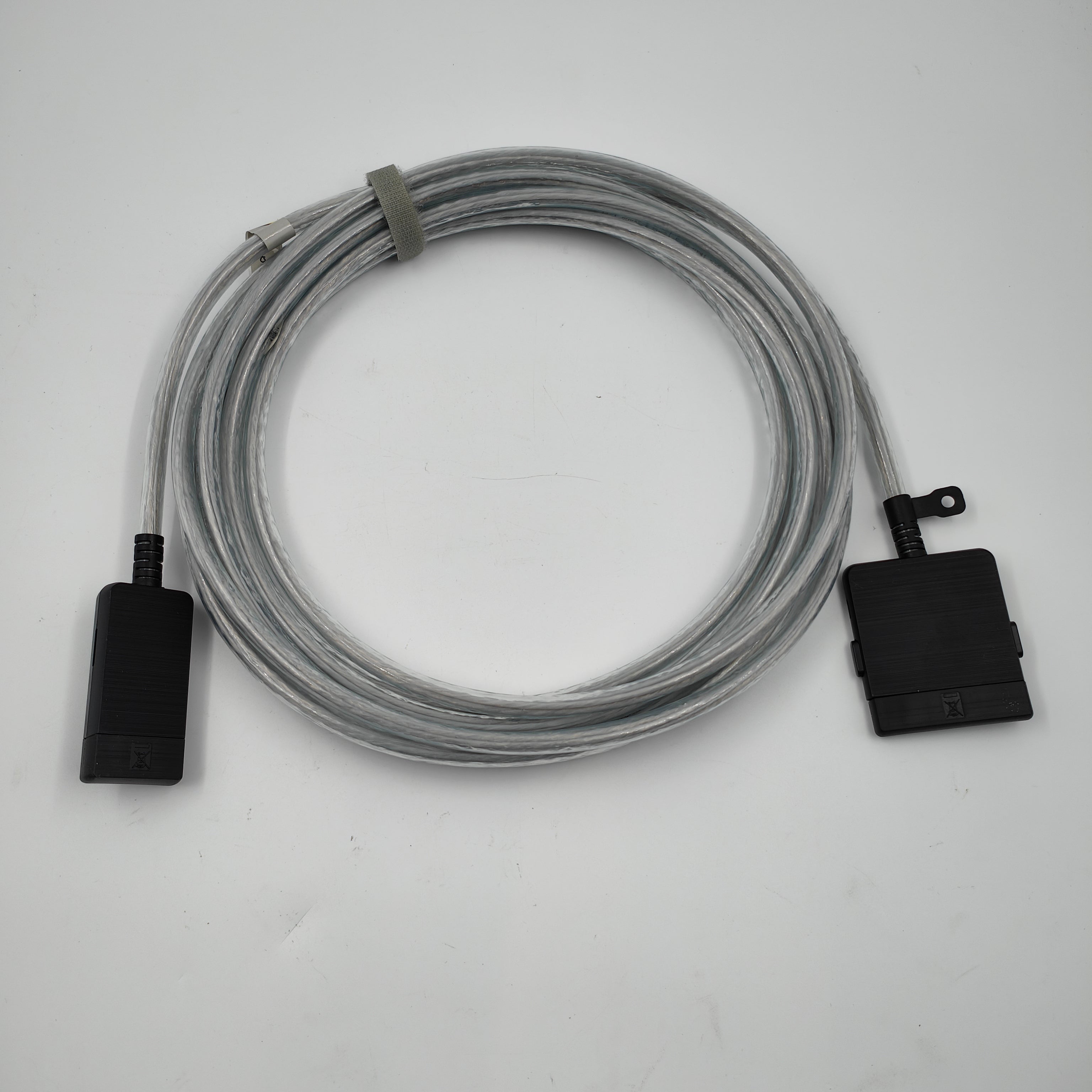 Samsung VG-SOCA05 Ein Unsichtbares Kabel