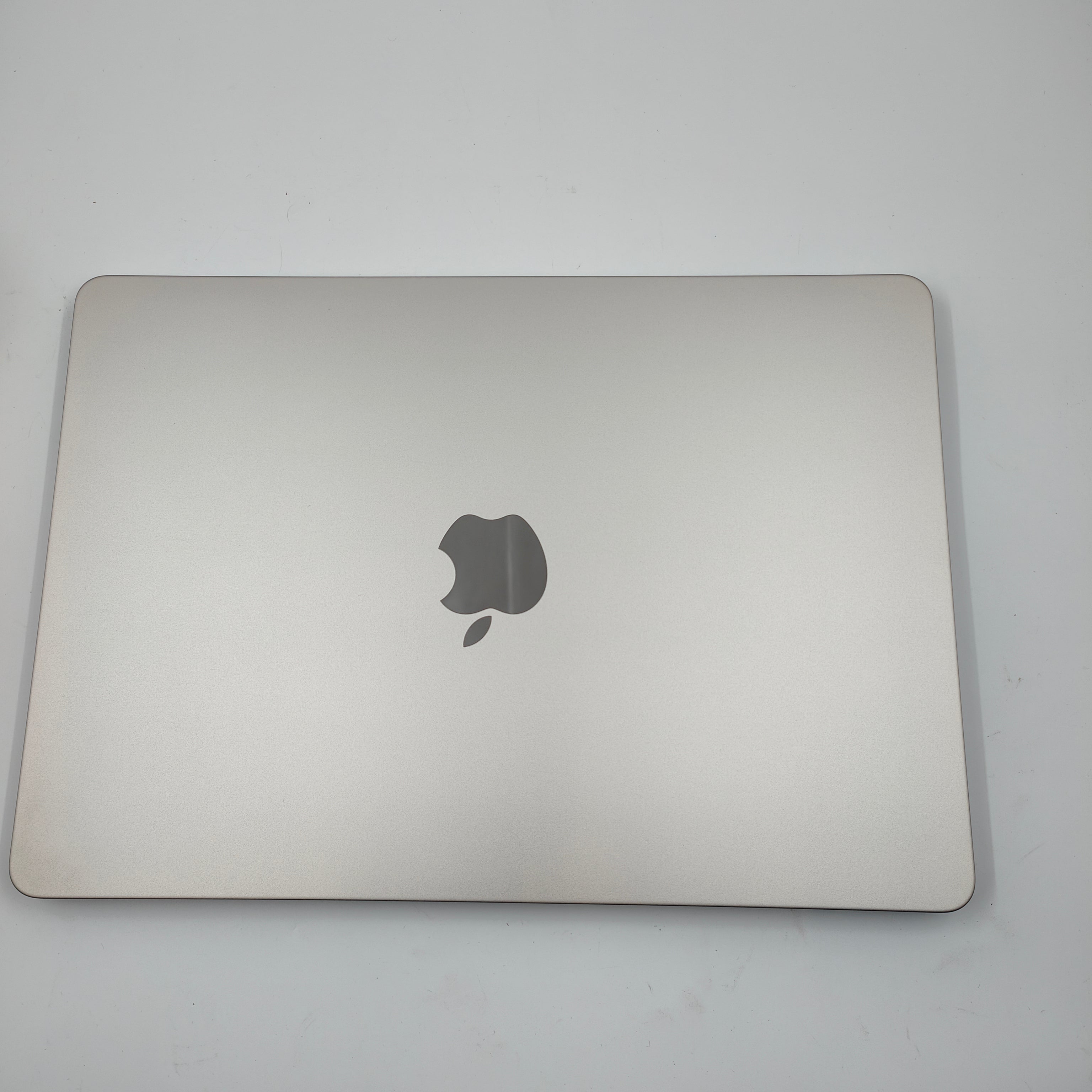 Apple MacBook Air 13" (2024) M3 (8/8) 8GB/256GB Sterrenlicht AZERTY