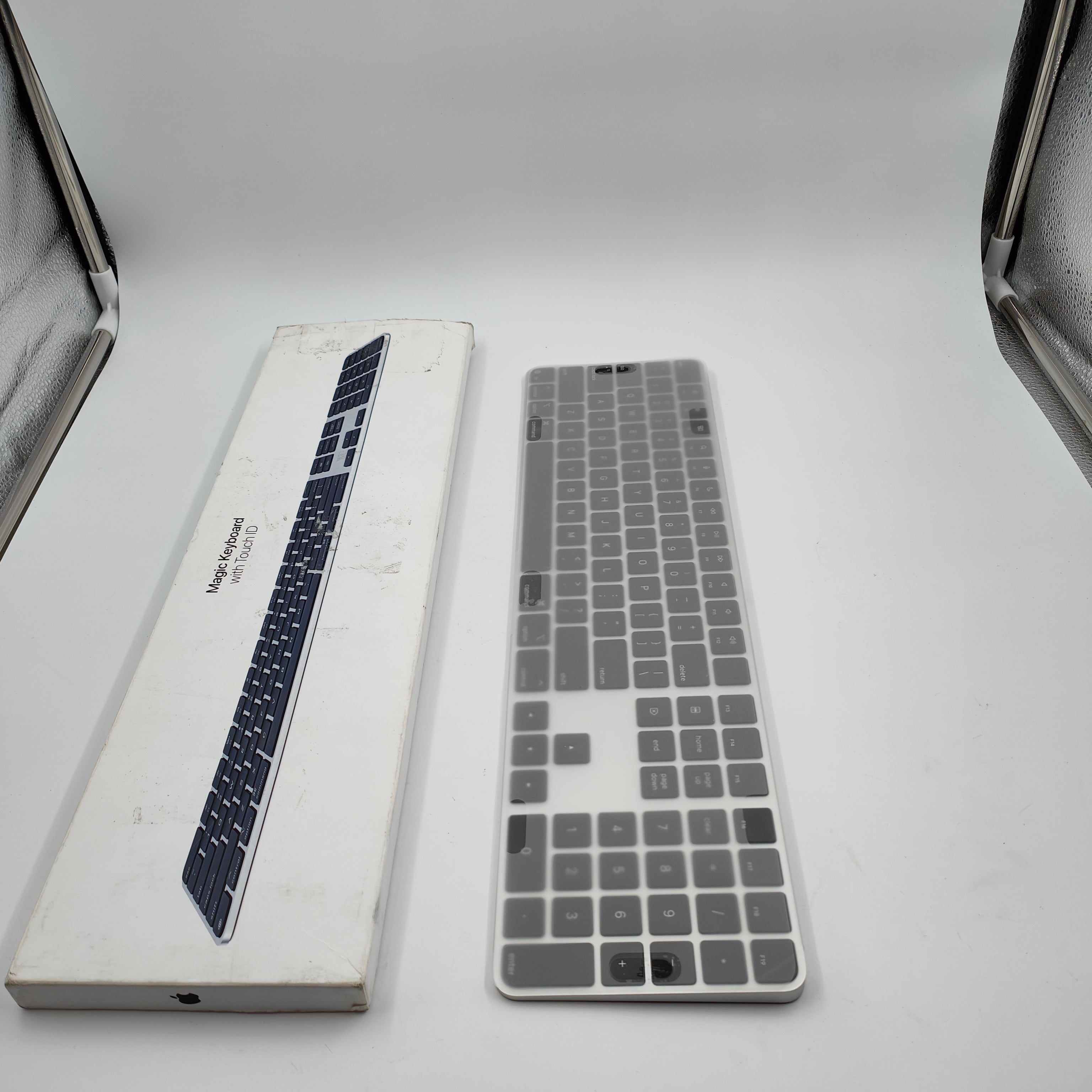 Apple Magic Keyboard met numeriek toetsenblok en Touch ID (2024) Zwart QWERTZ