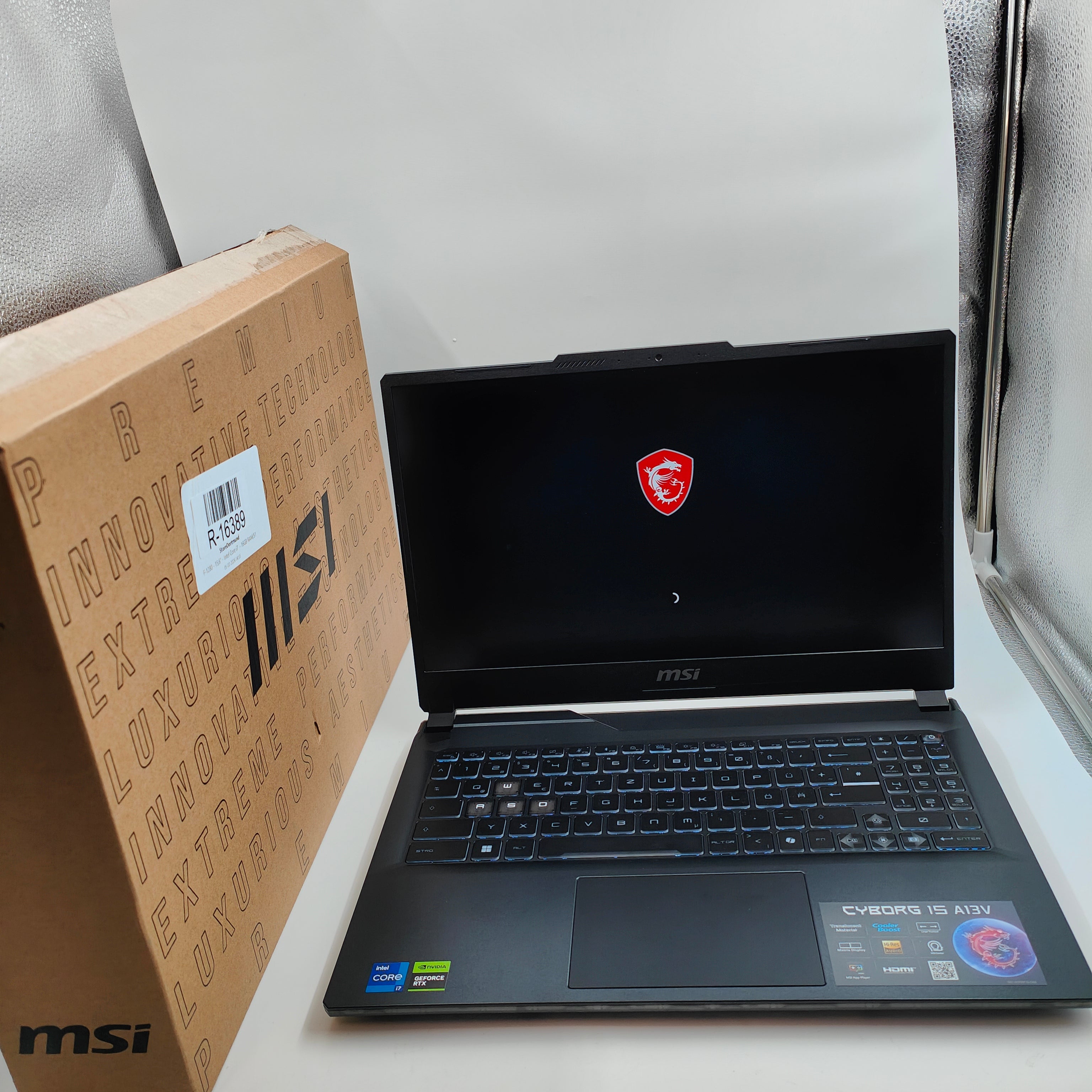 MSI Cyborg 15 A13VF-1280 QWERTZ