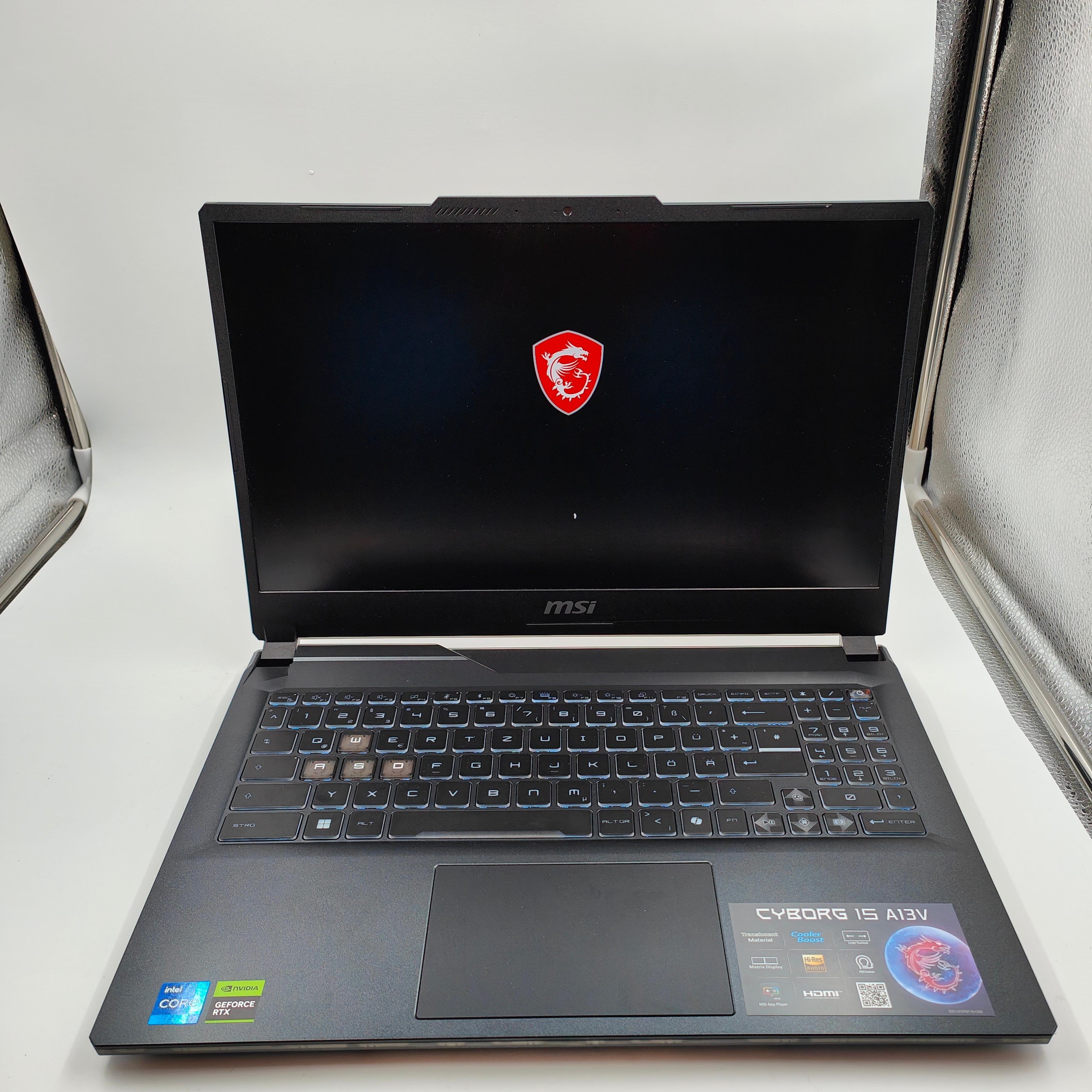 MSI Cyborg 15 A13VF-1280 QWERTZ