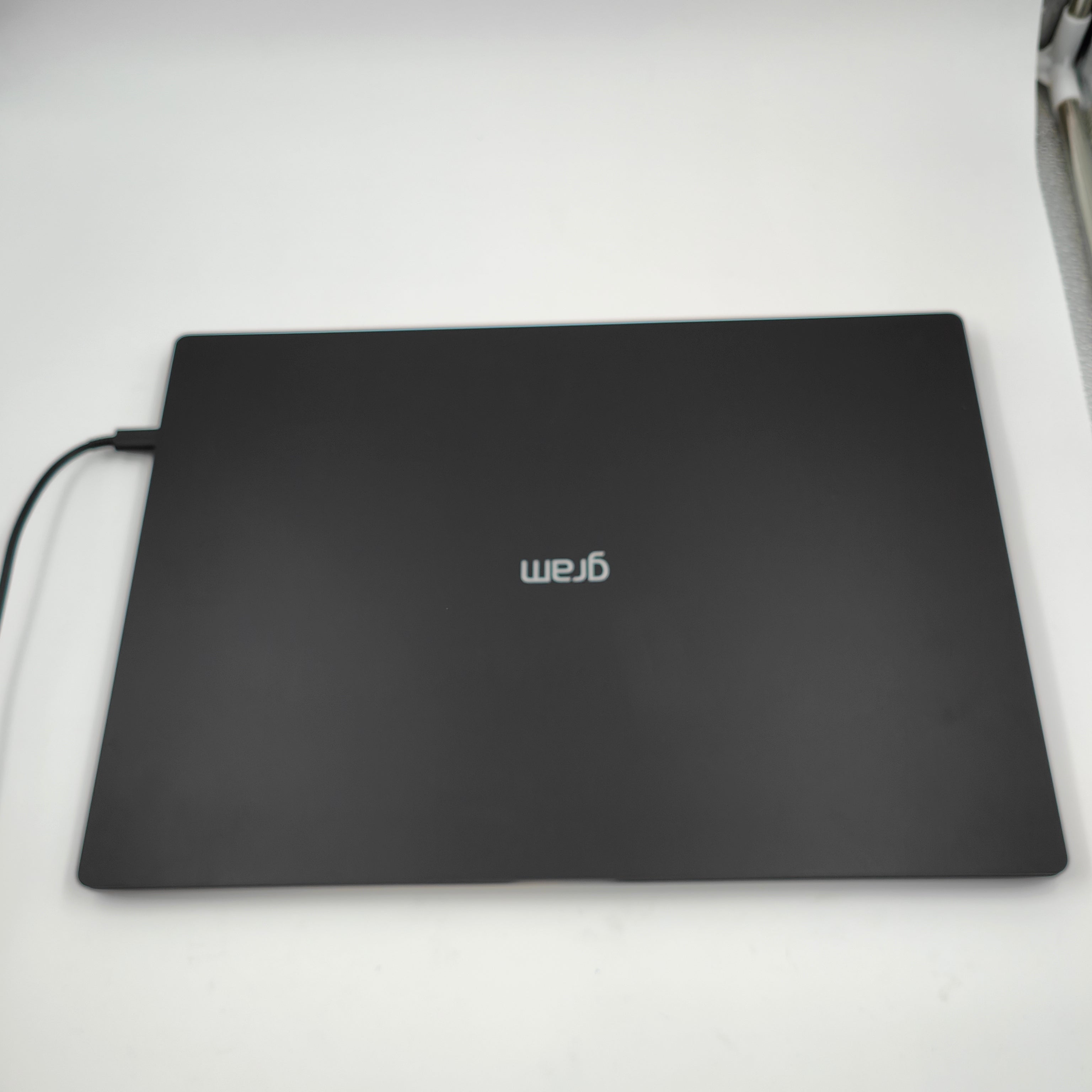 LG 17Z90SP-E.AD7BG QWERTZ