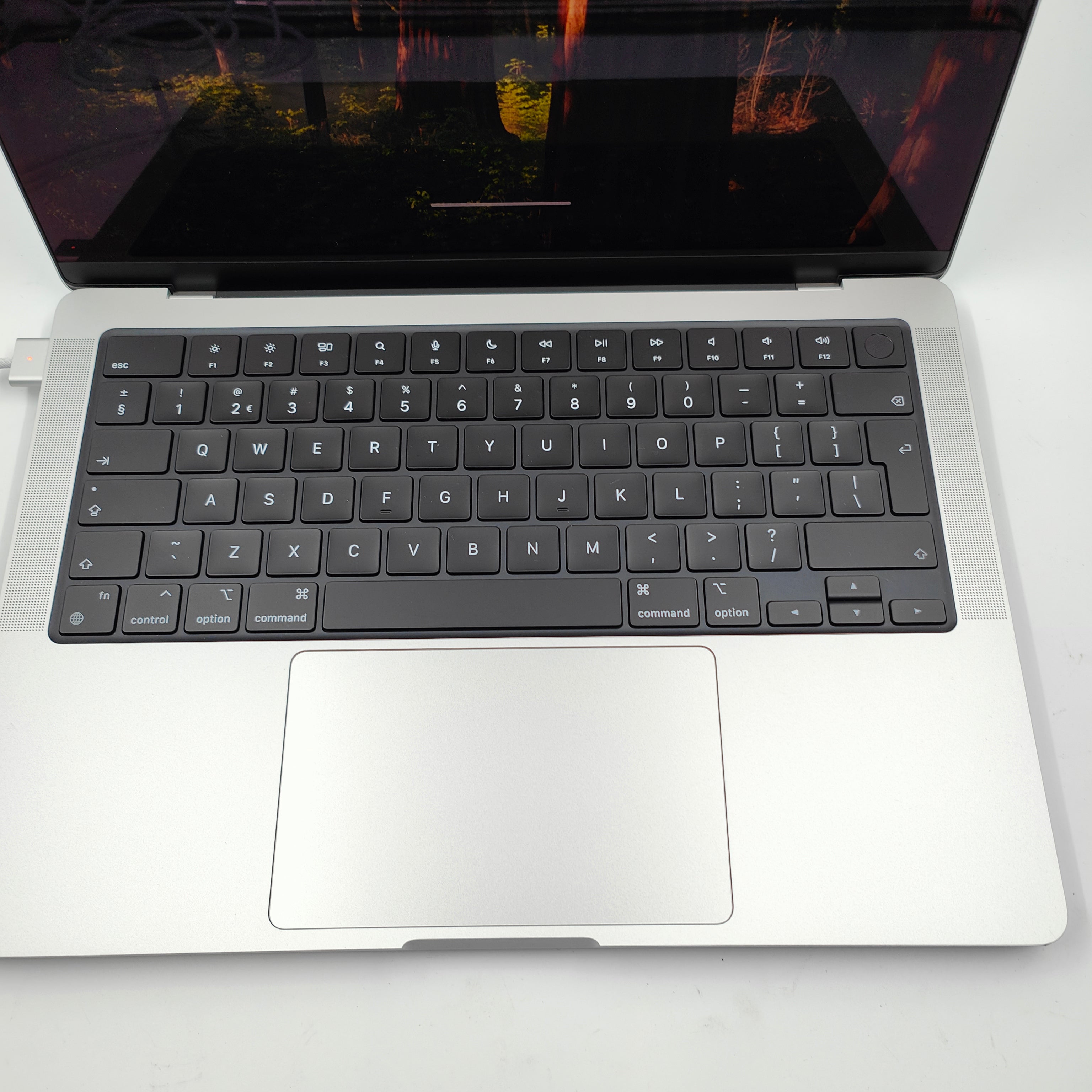 Apple MacBook Pro 14" 2023 M3 Pro (11/14) 18GB/512GB Silber QWERTZ