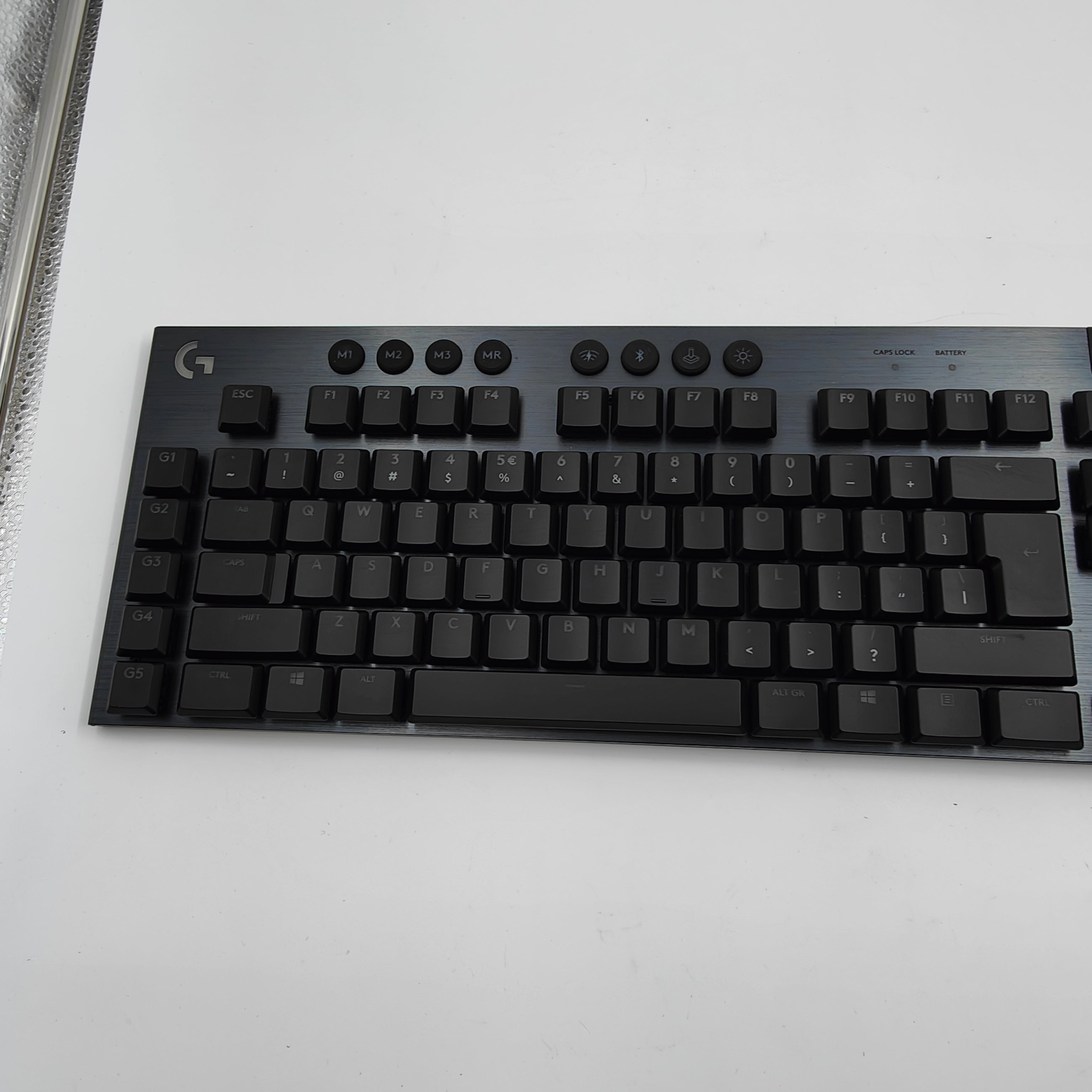 Logitech G 15 Lightspeed Kabellose RGB Mechanische Gaming QWERTZ-Tastatur