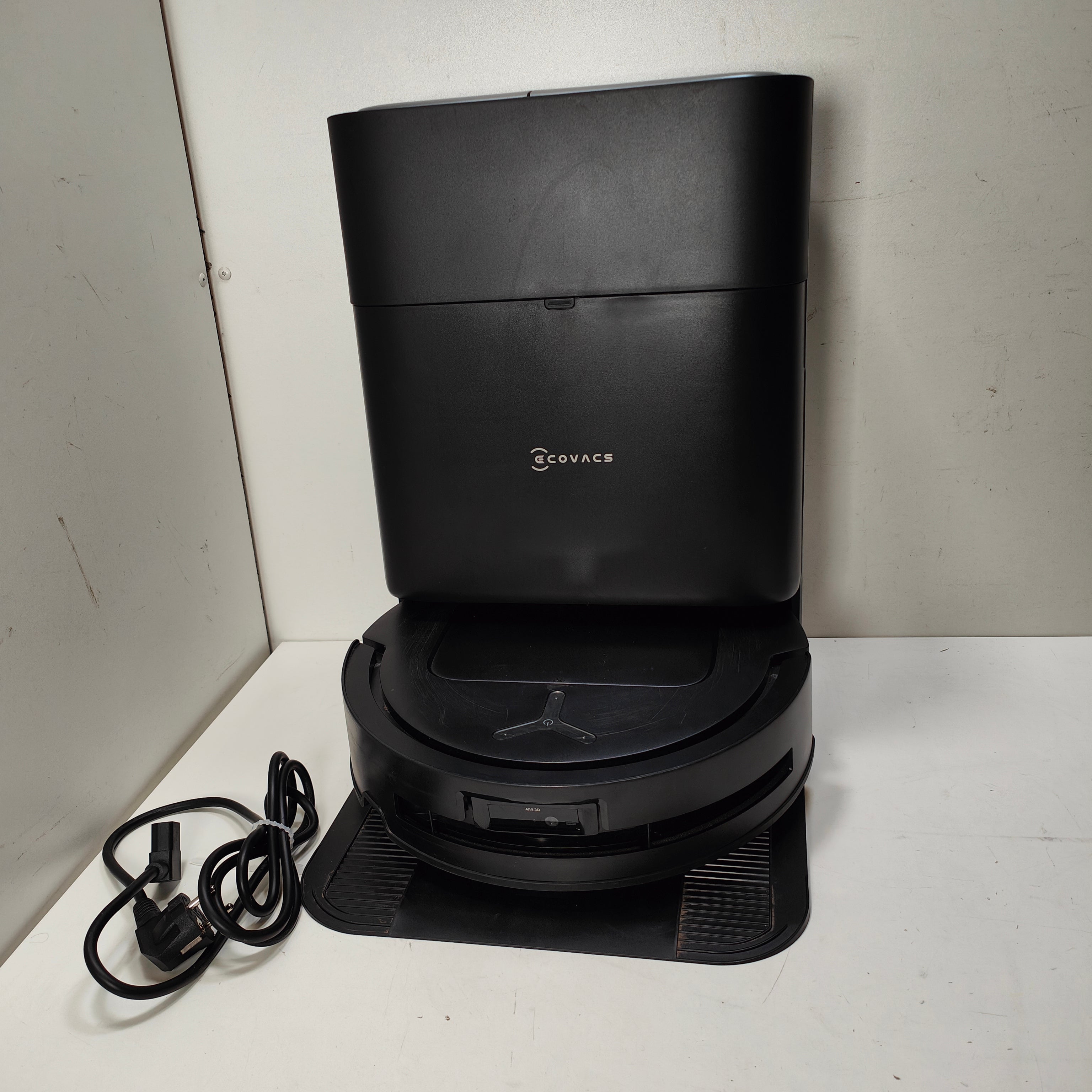 Ecovacs Deebot T80 OMNI Black