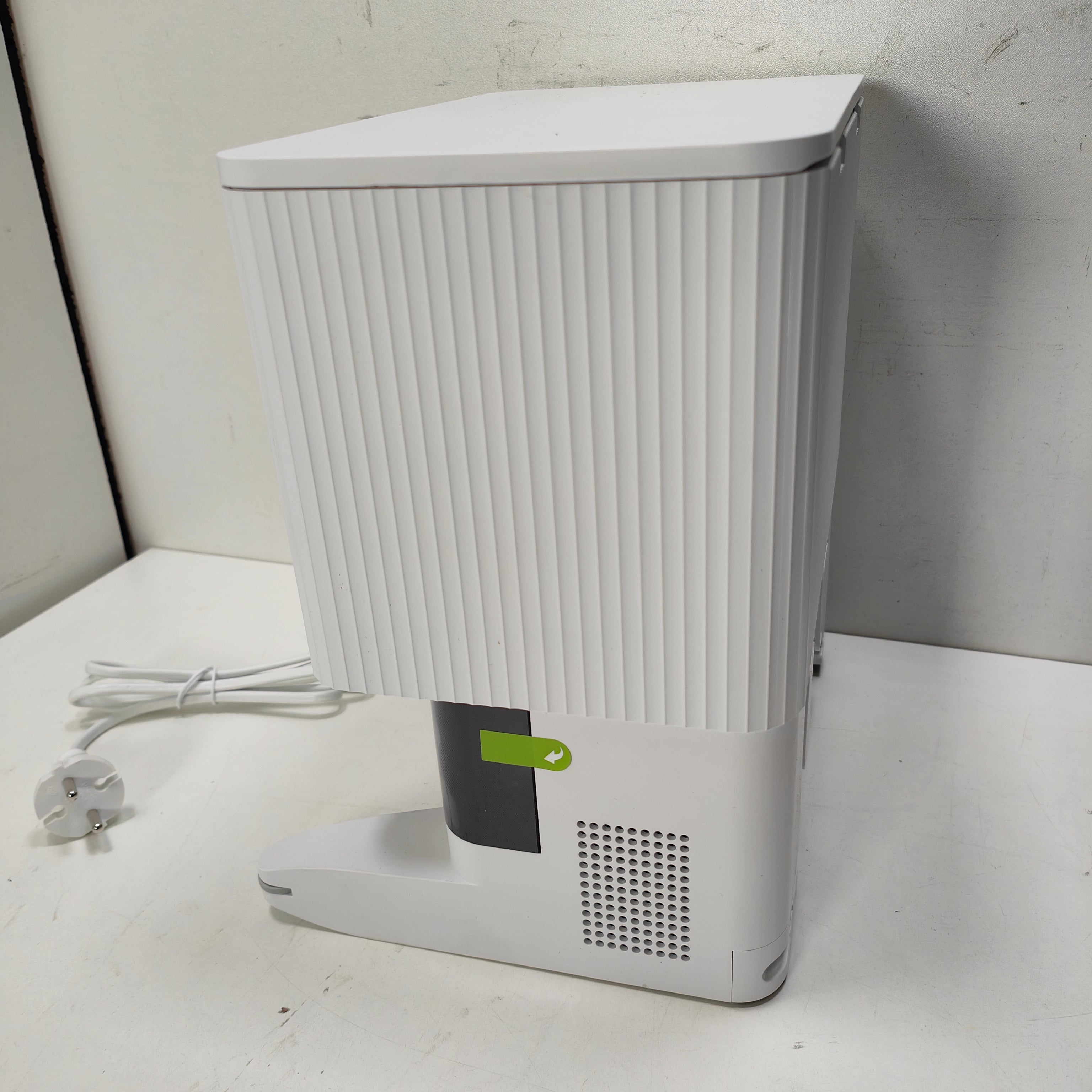 iRobot Roomba Combo Essential Y011240