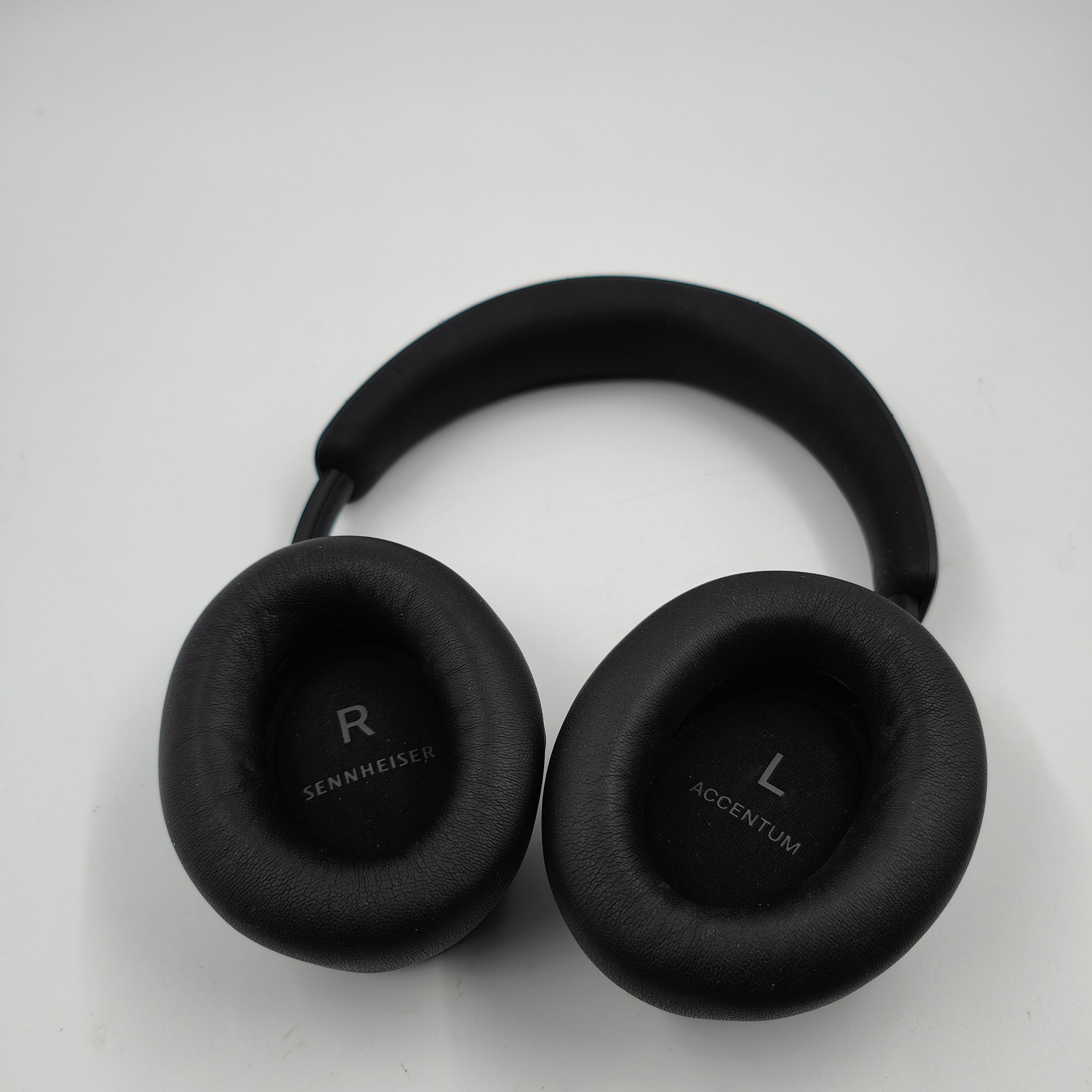 Sennheiser Accentum Wireless Schwarz