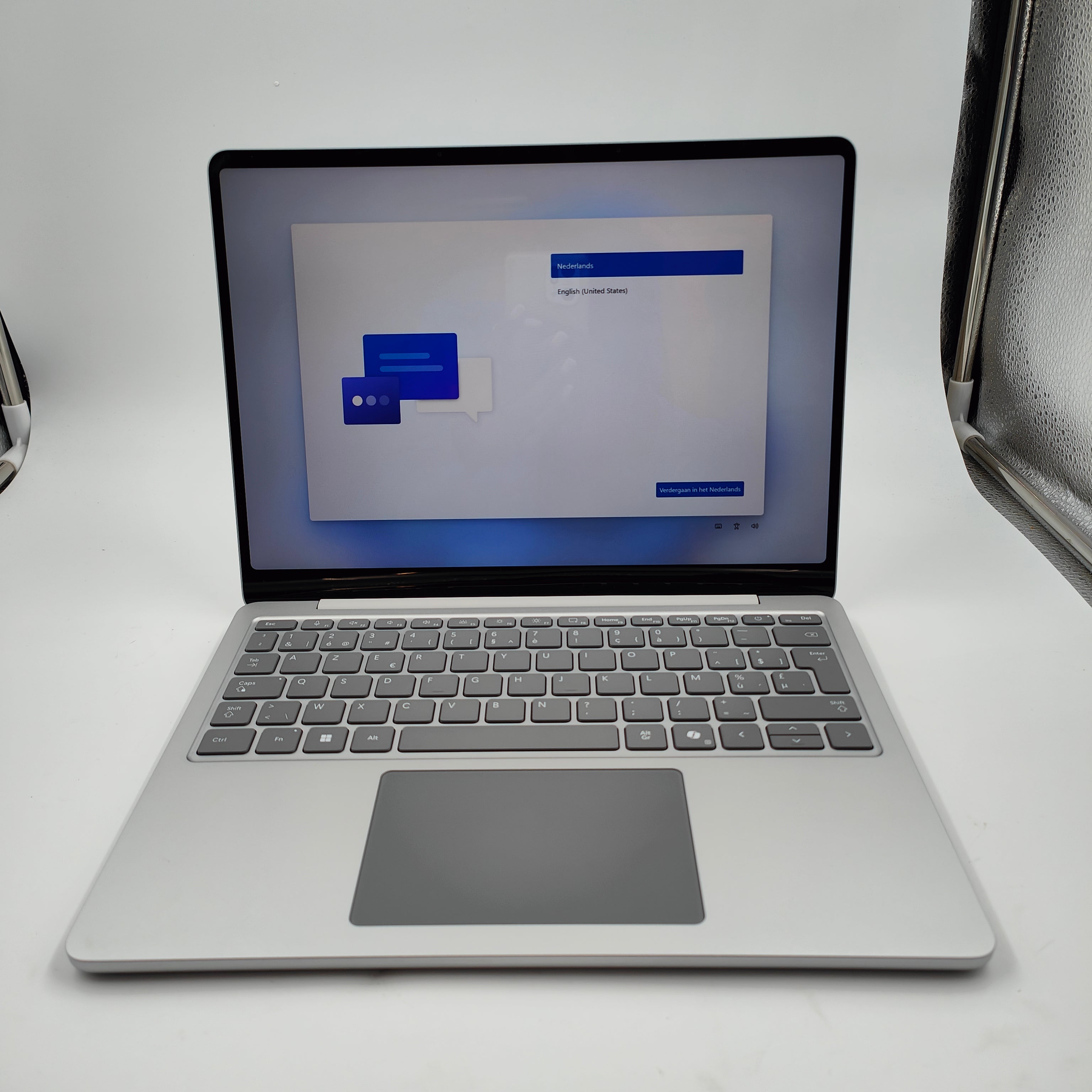 Microsoft Surface Laptop - C8 / 16GB / 256GB QWERTZ