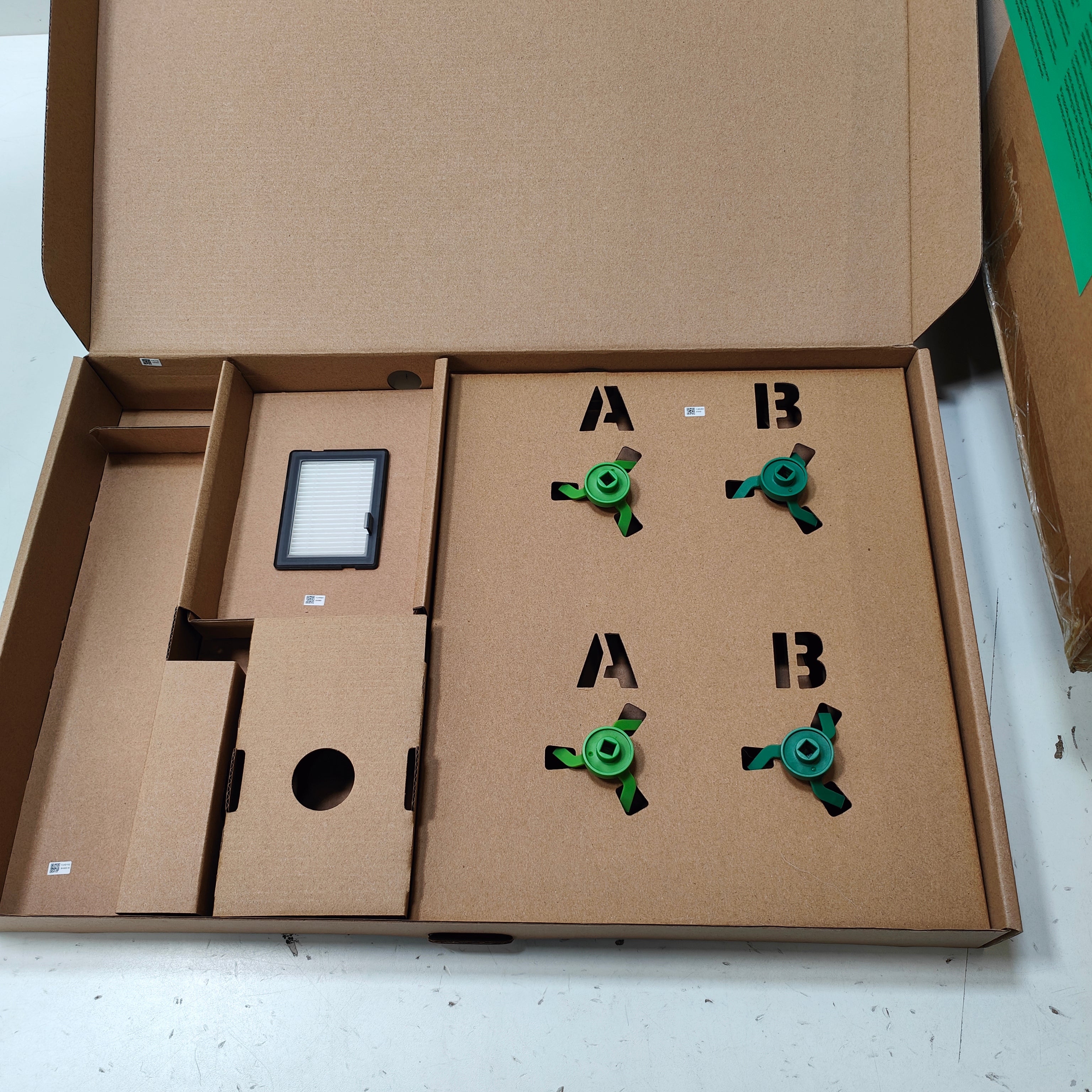 iRobot Max 705 Combo Roboter + AutoWash® Dock Wit