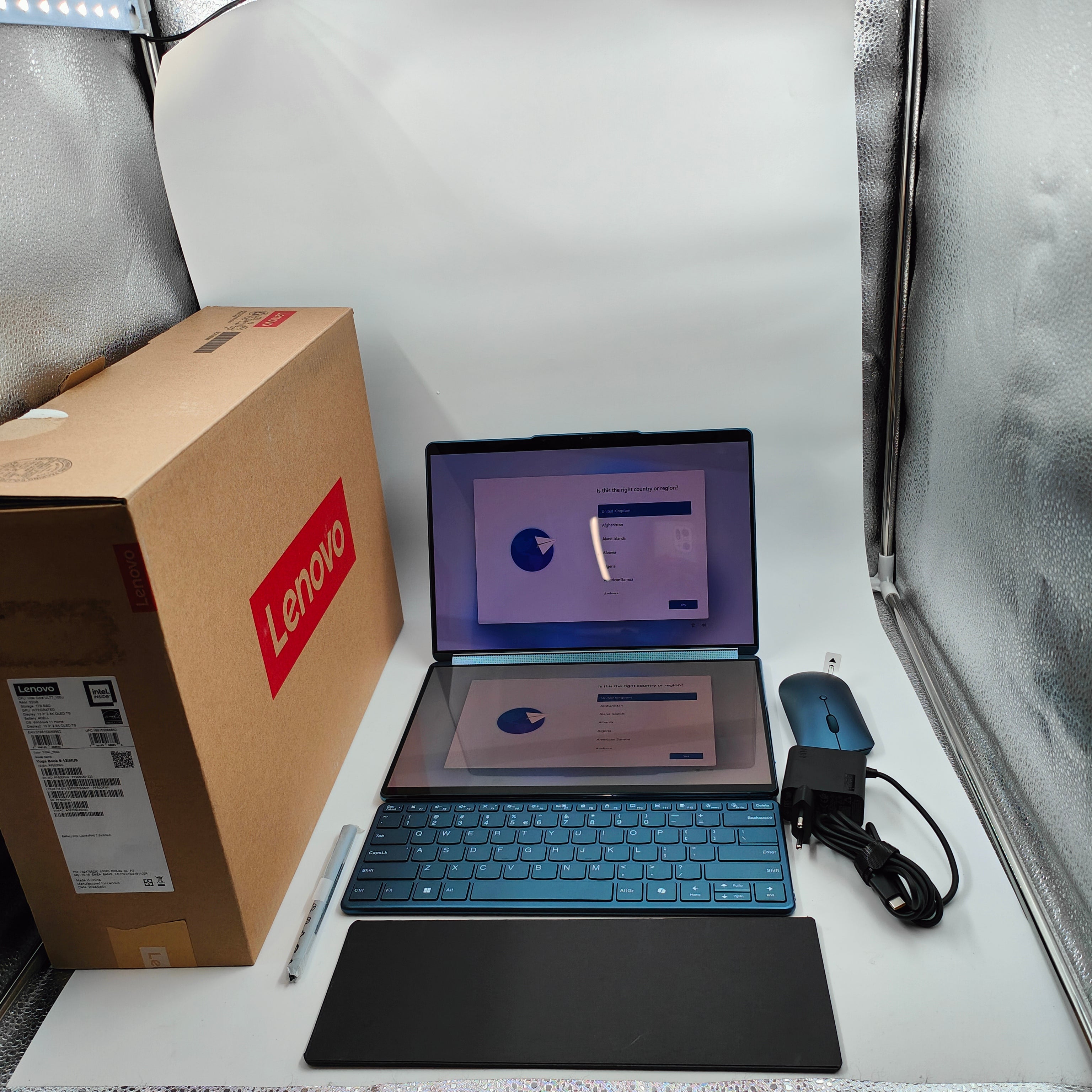 Lenovo Yoga Book 9 83FF002WMH QWERTY