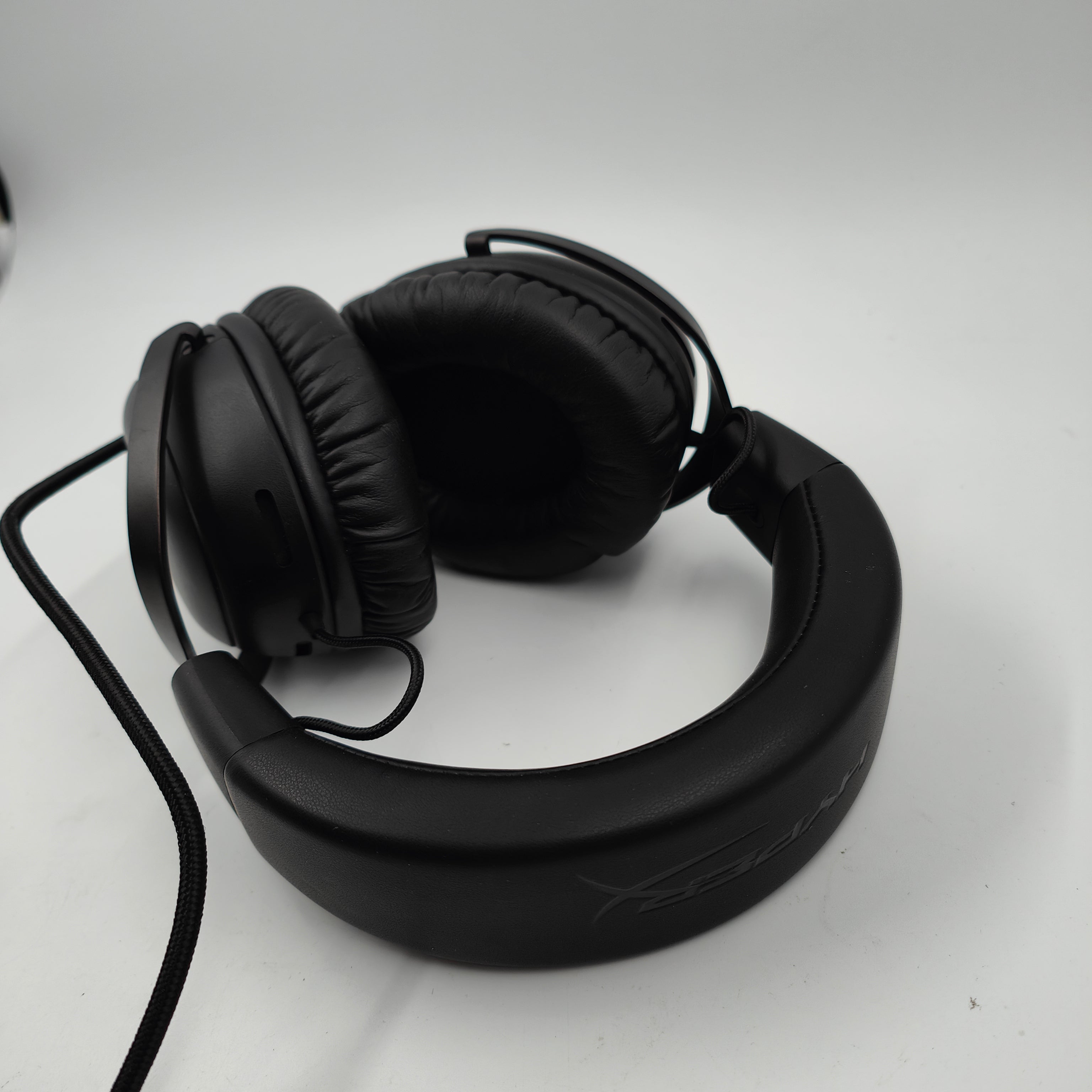 HyperX Cloud III Kabelgebundenes Gaming-Headset – Schwarz