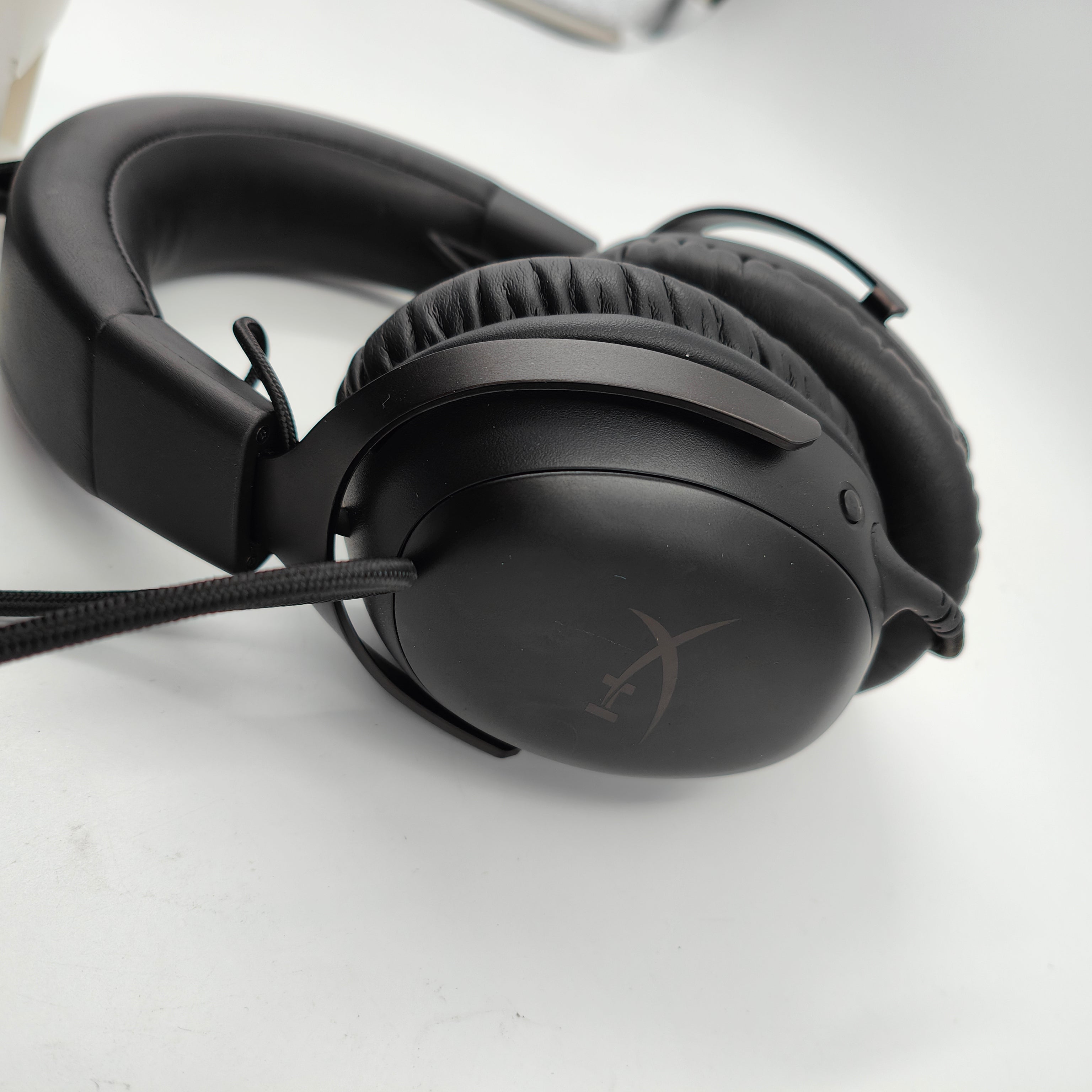HyperX Cloud III Kabelgebundenes Gaming-Headset – Schwarz