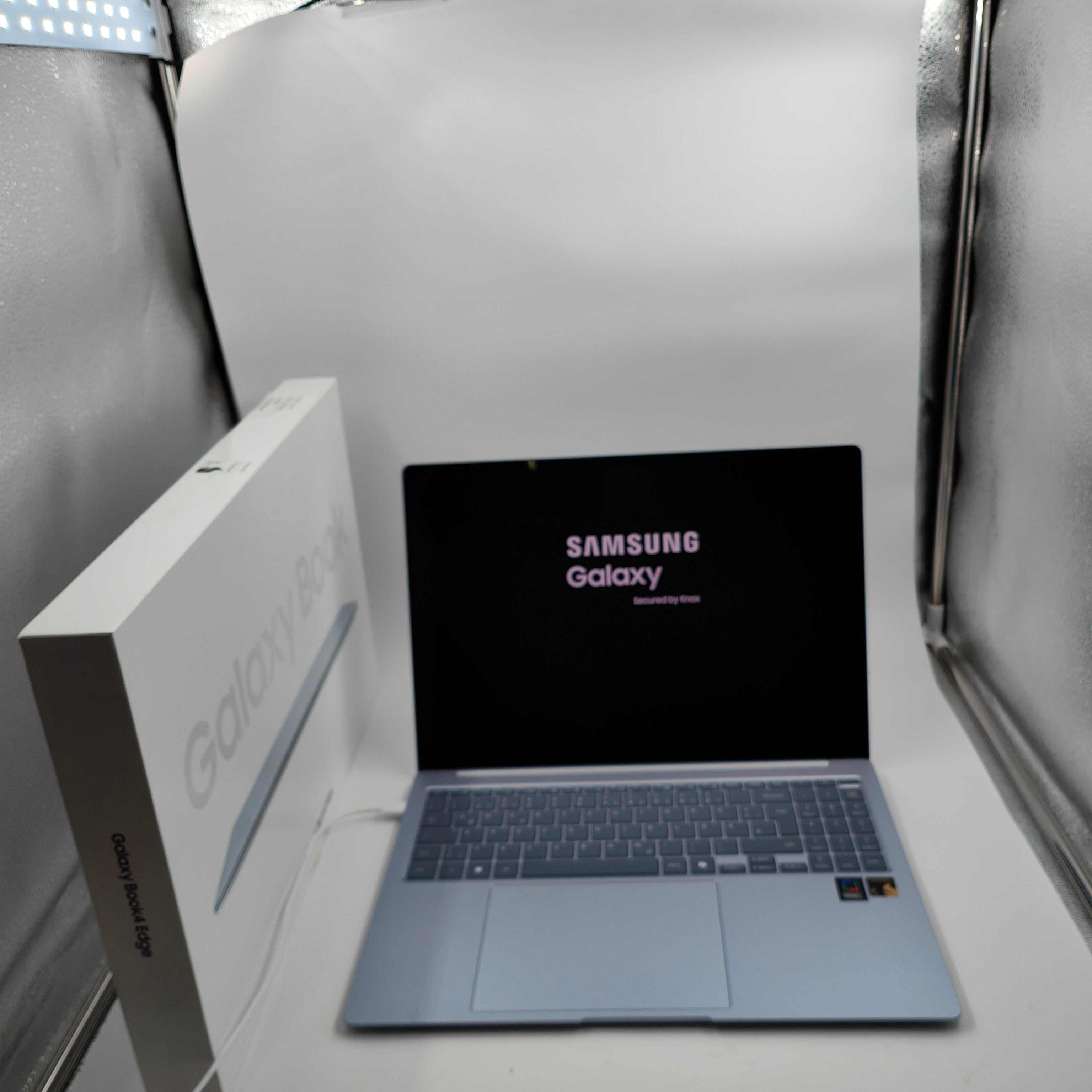 Samsung GalaxyBook 4 Edge 16 NP960XMB-KB1DE QWERTZ