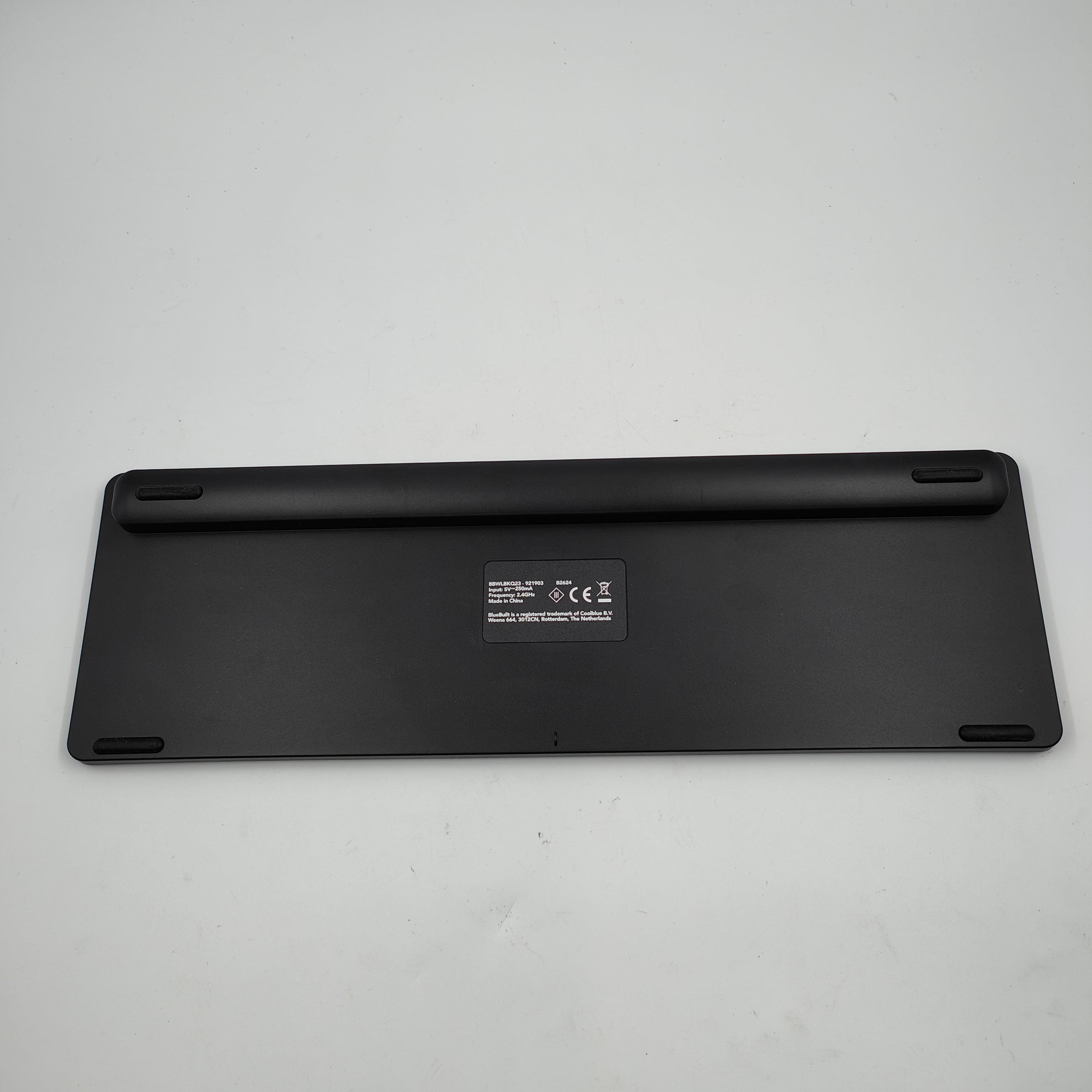 BlueBuilt Kabellose Bluetooth-Tastatur QWERTZ