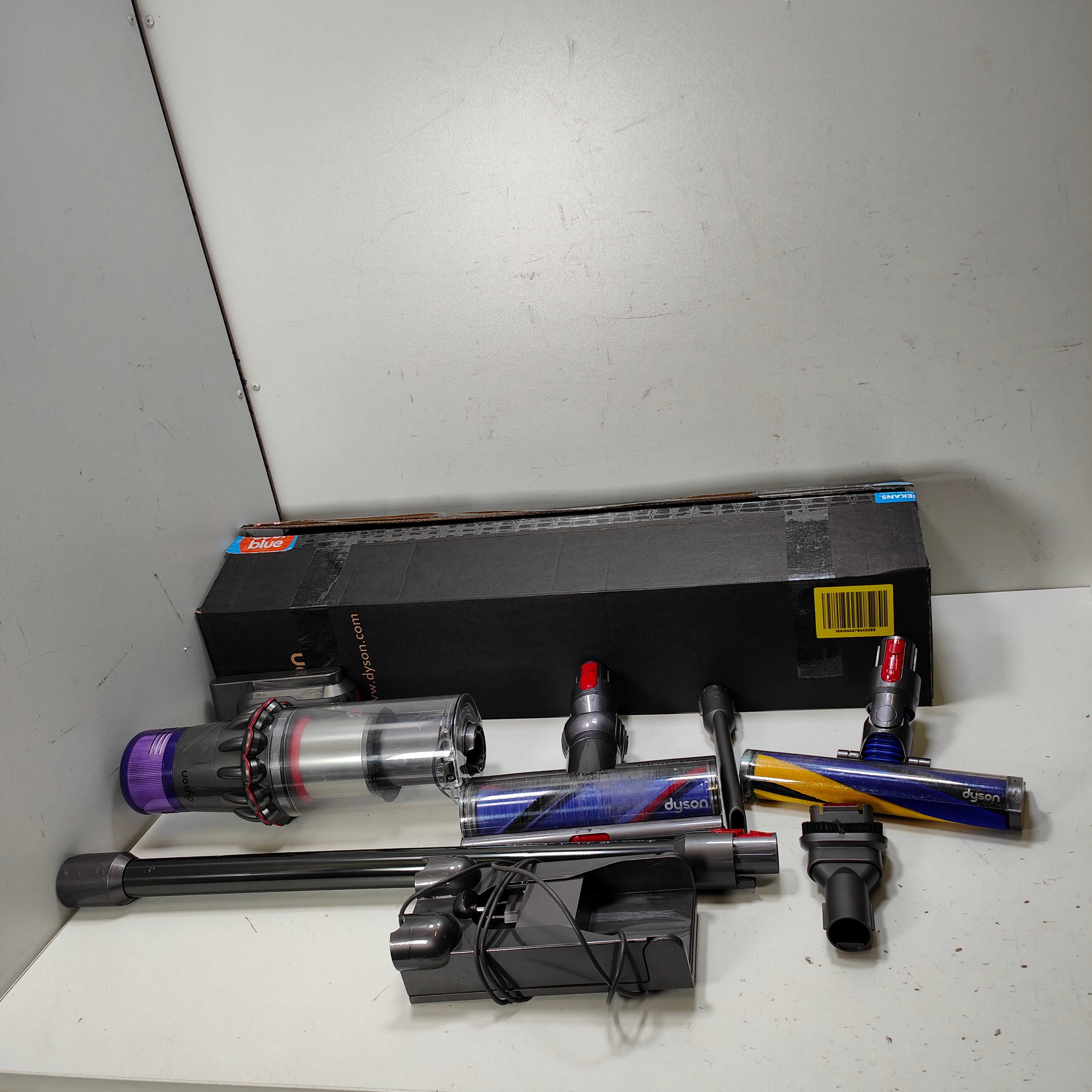 Dyson V15 Detect Absolute