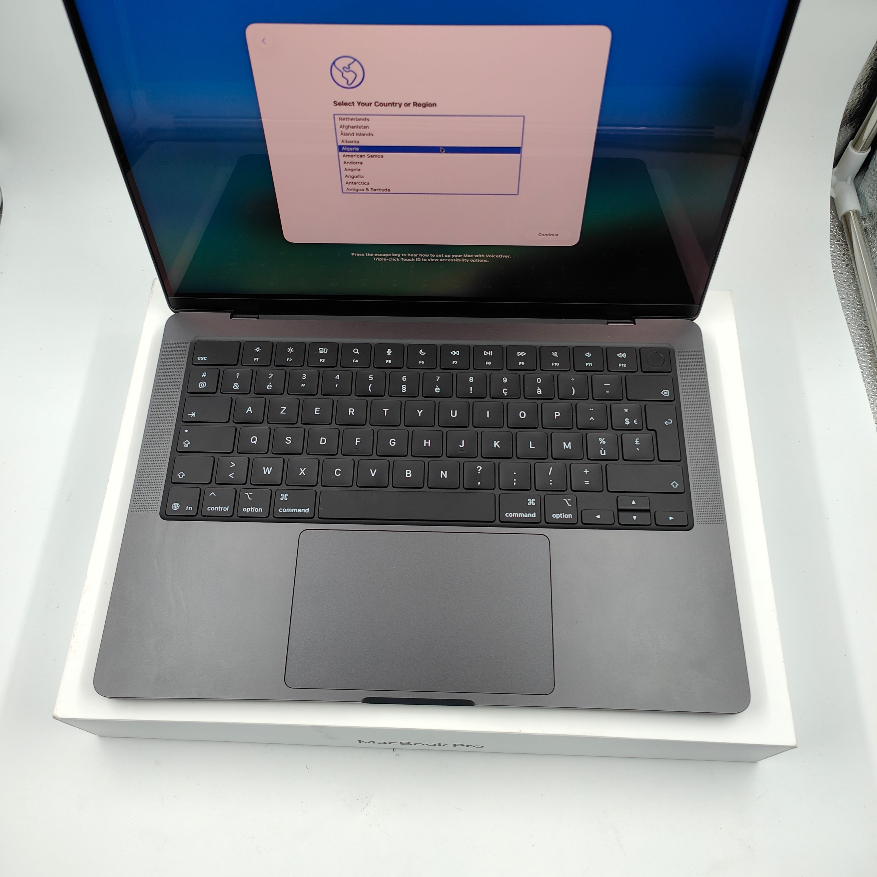 Apple MacBook Pro 14 M5 16/512GB Schwarz AZERTY