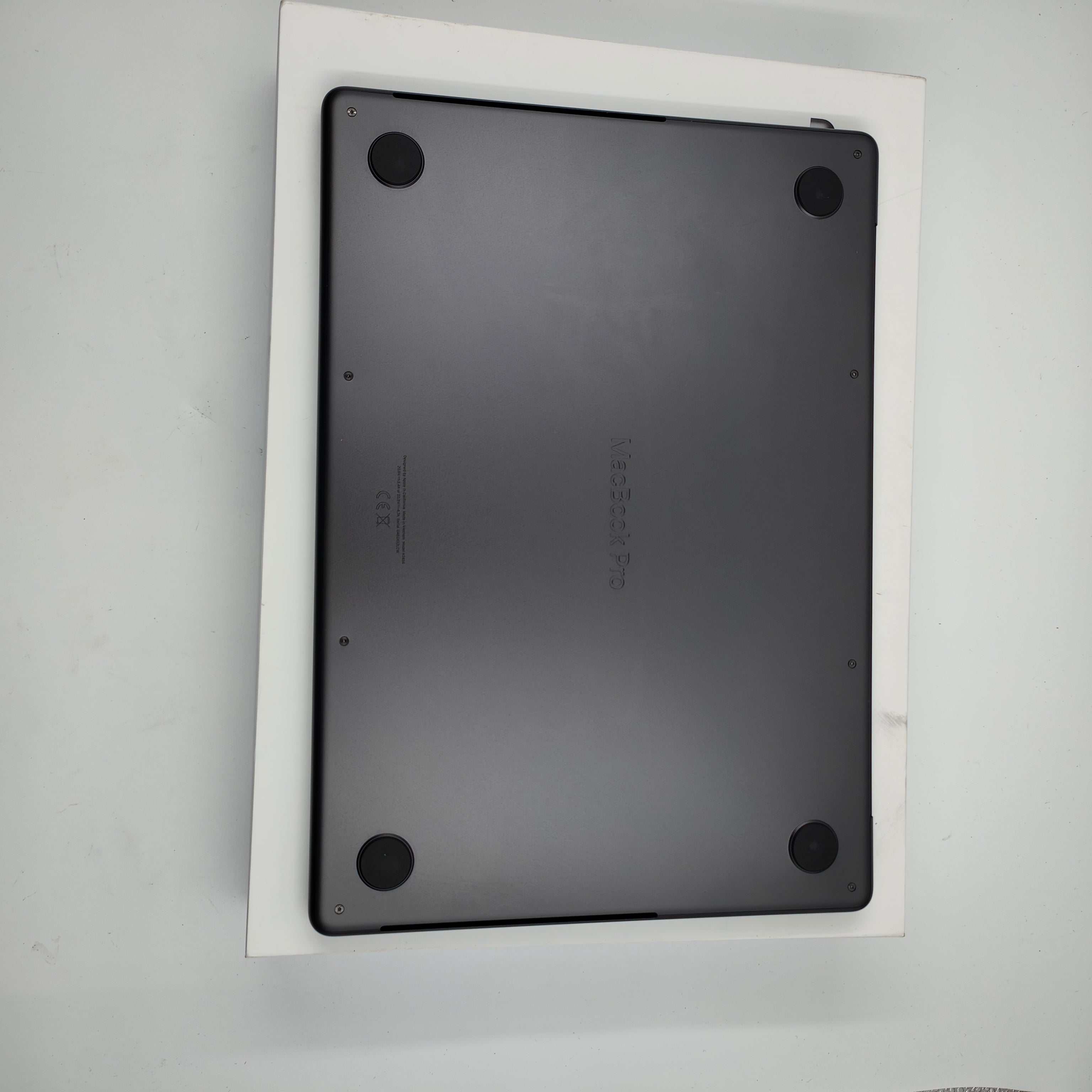 Apple MacBook Pro 14 M5 16/512GB Schwarz AZERTY