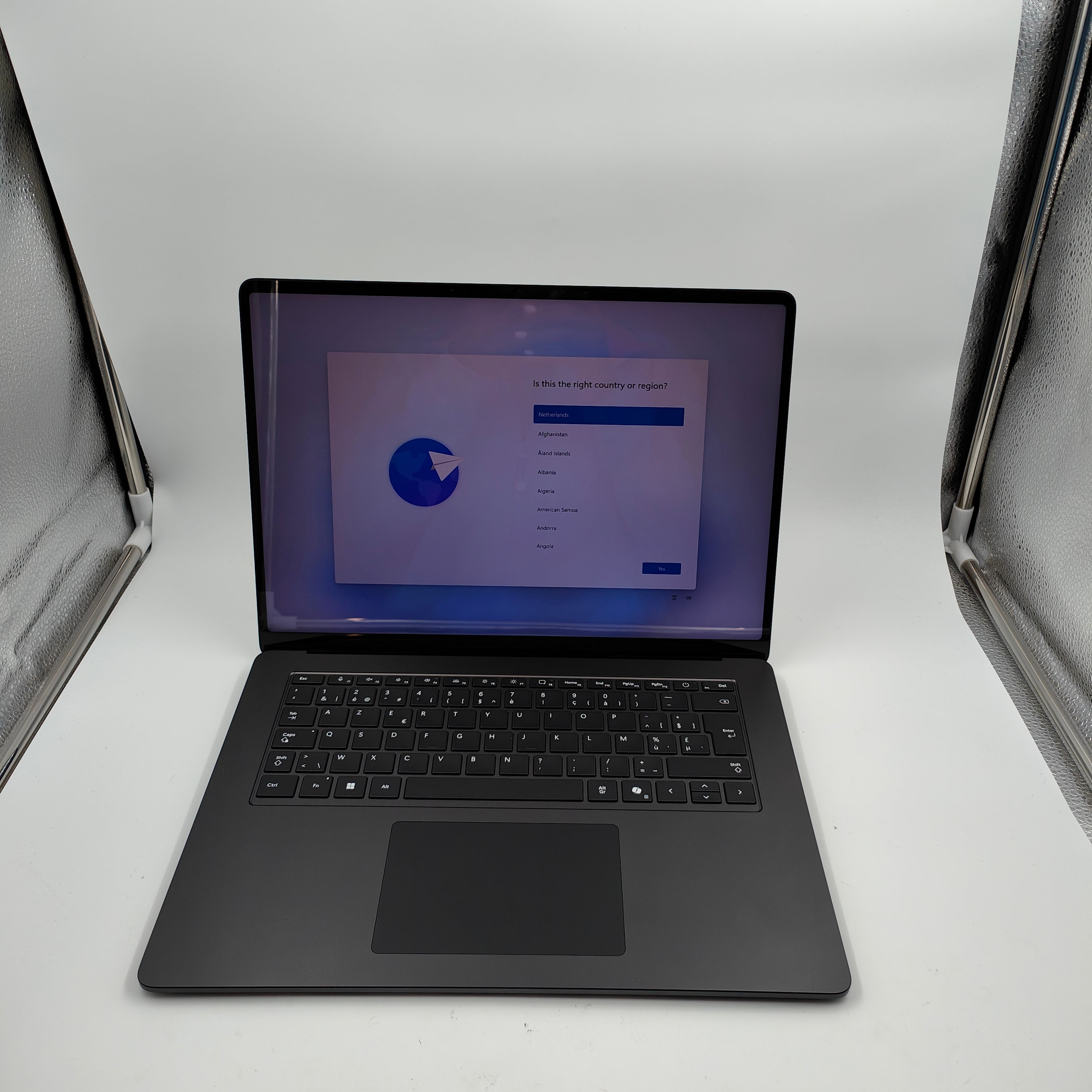 Microsoft Surface Laptop Copilot+ PC Elite X1E-80-100 16GB RAM 512GB SSD Schwarz AZERTY