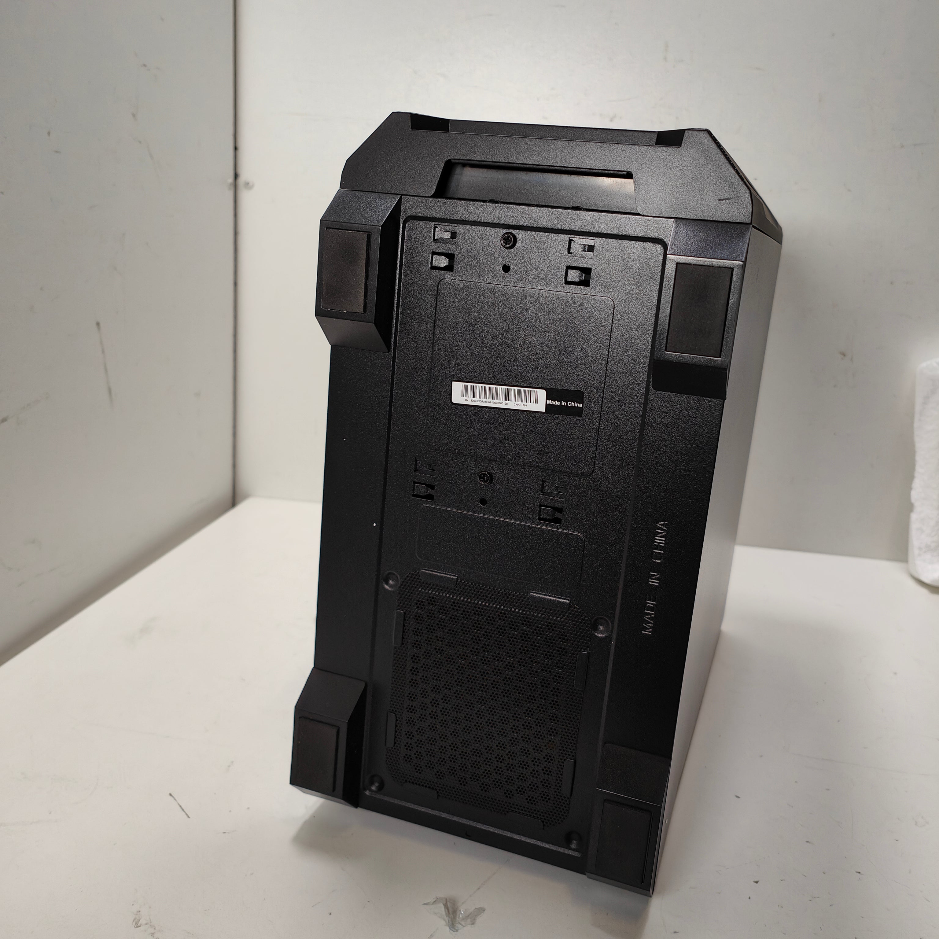 Cobalt x Propulsé par MSI - Niveau 1 - RTX 5060 - Ryzen 7 5700X