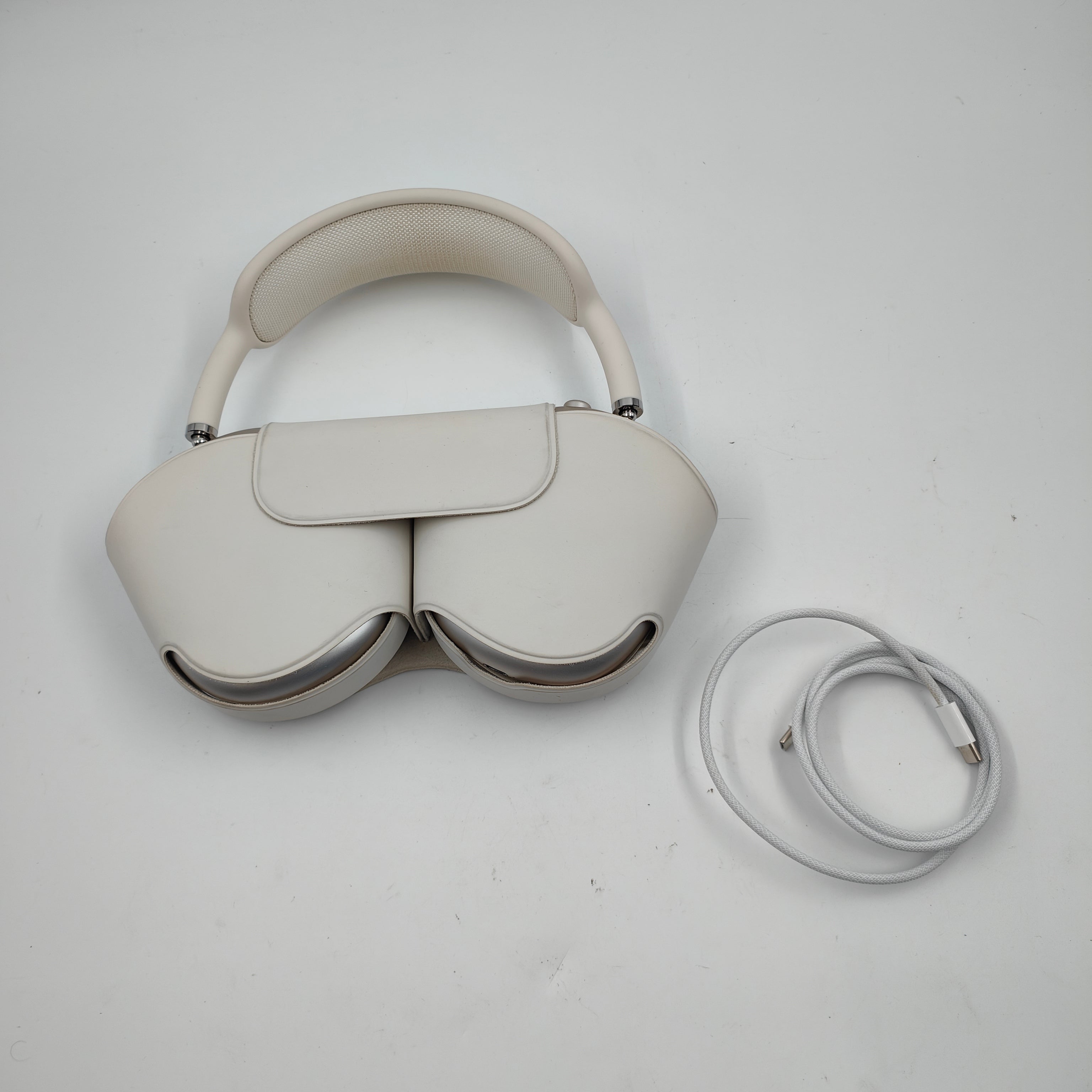 Apple AirPods Max Gold