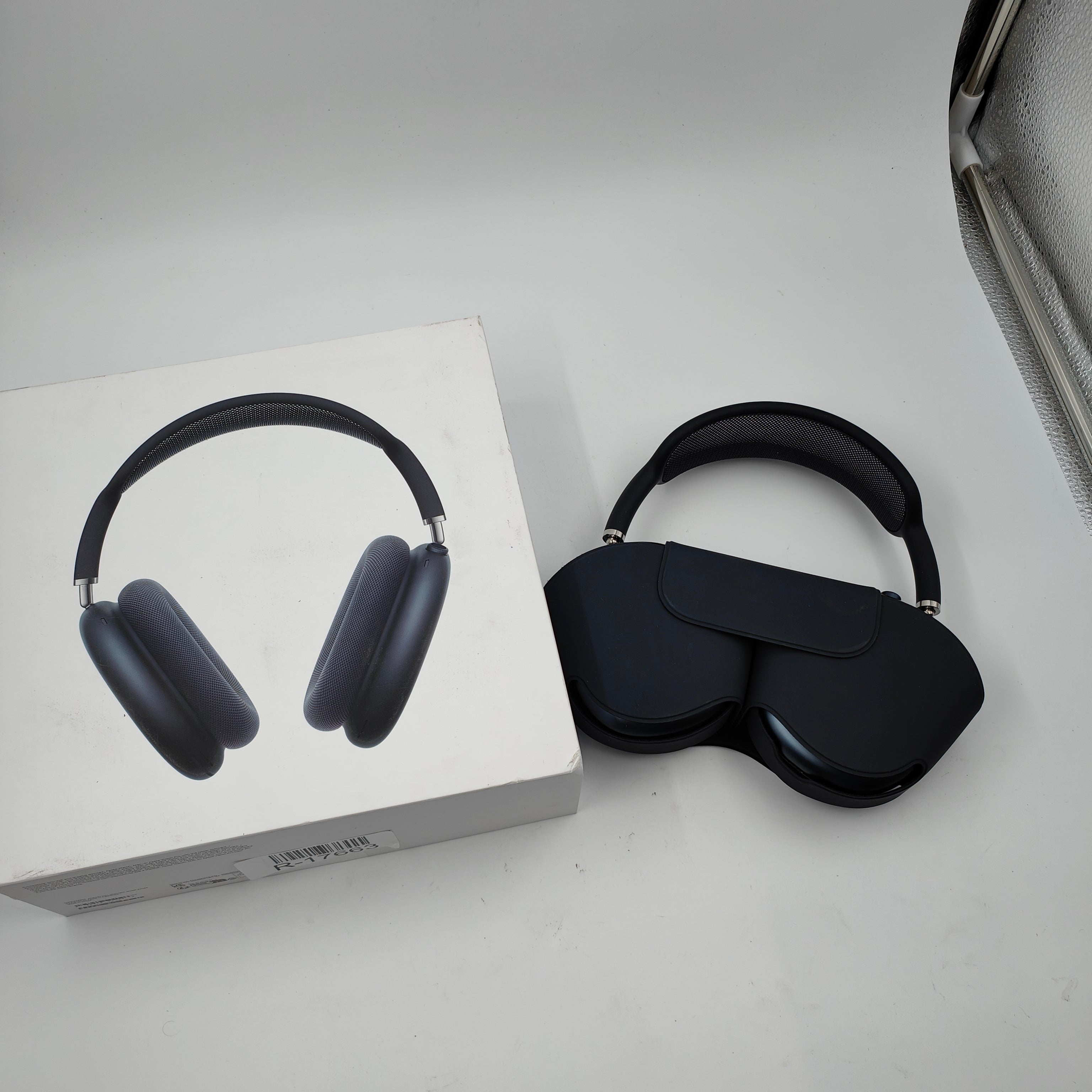Apple AirPods Max Zwart