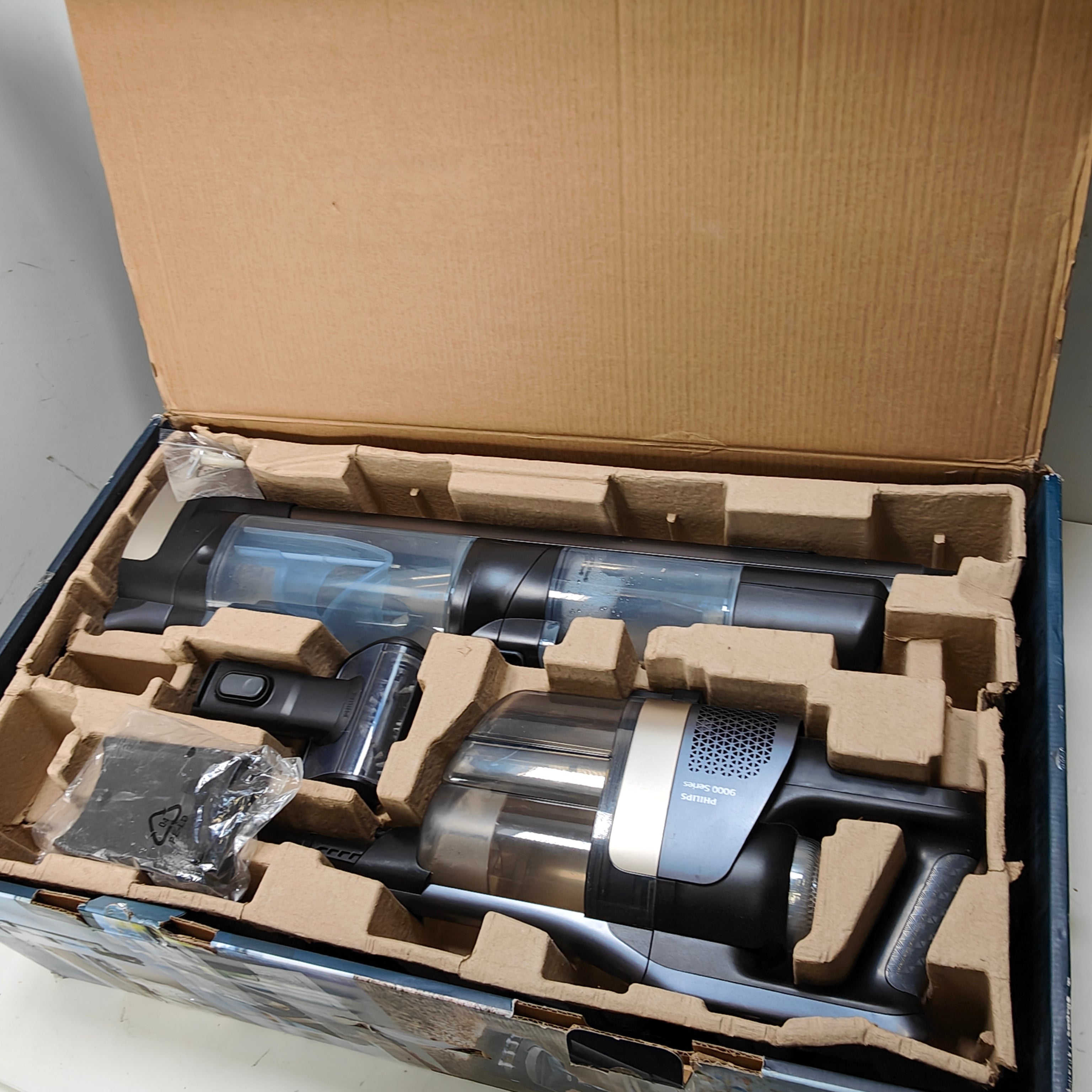 Philips AquaTrio Series 9000 XW9383/01