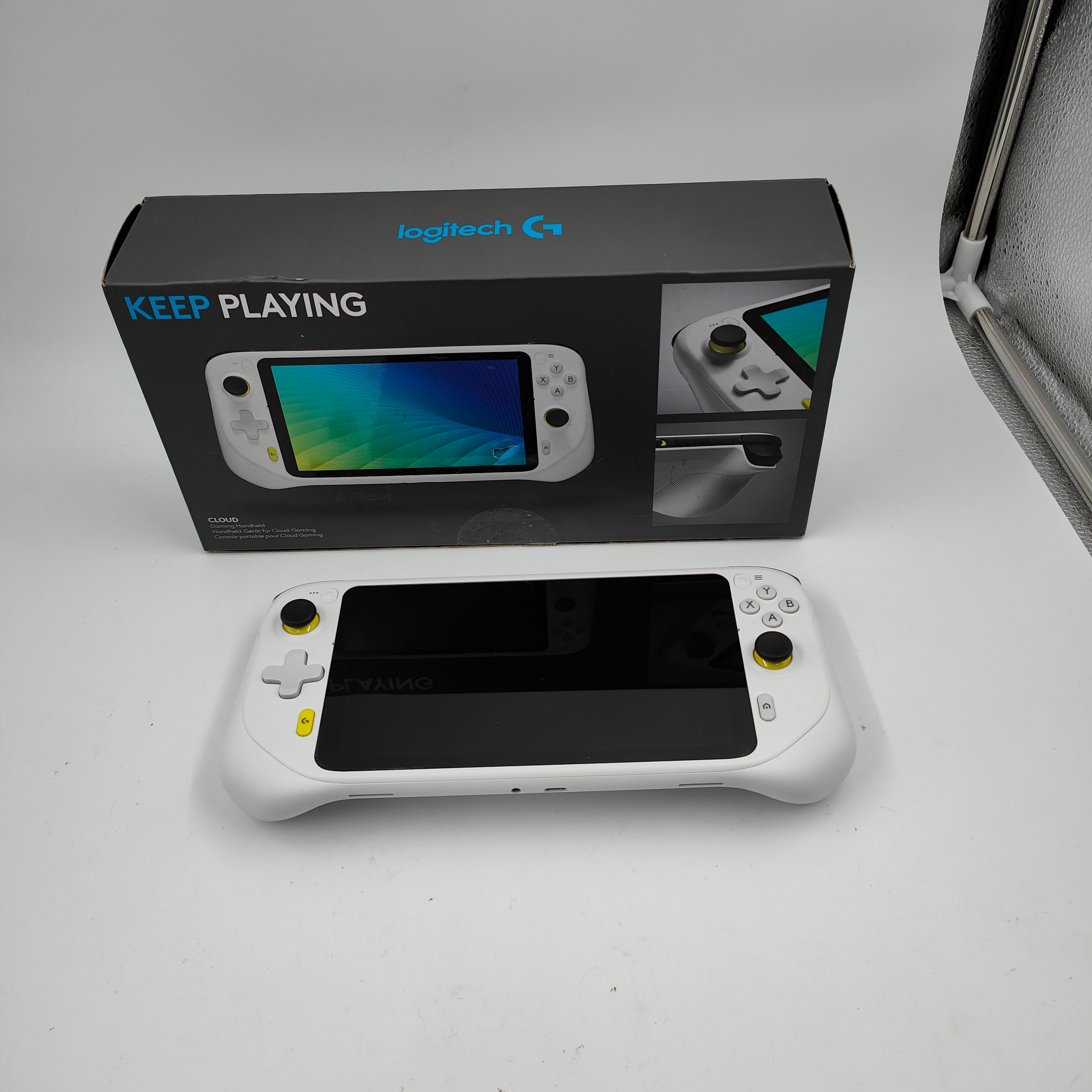 Console de jeu portable Logitech G Cloud
