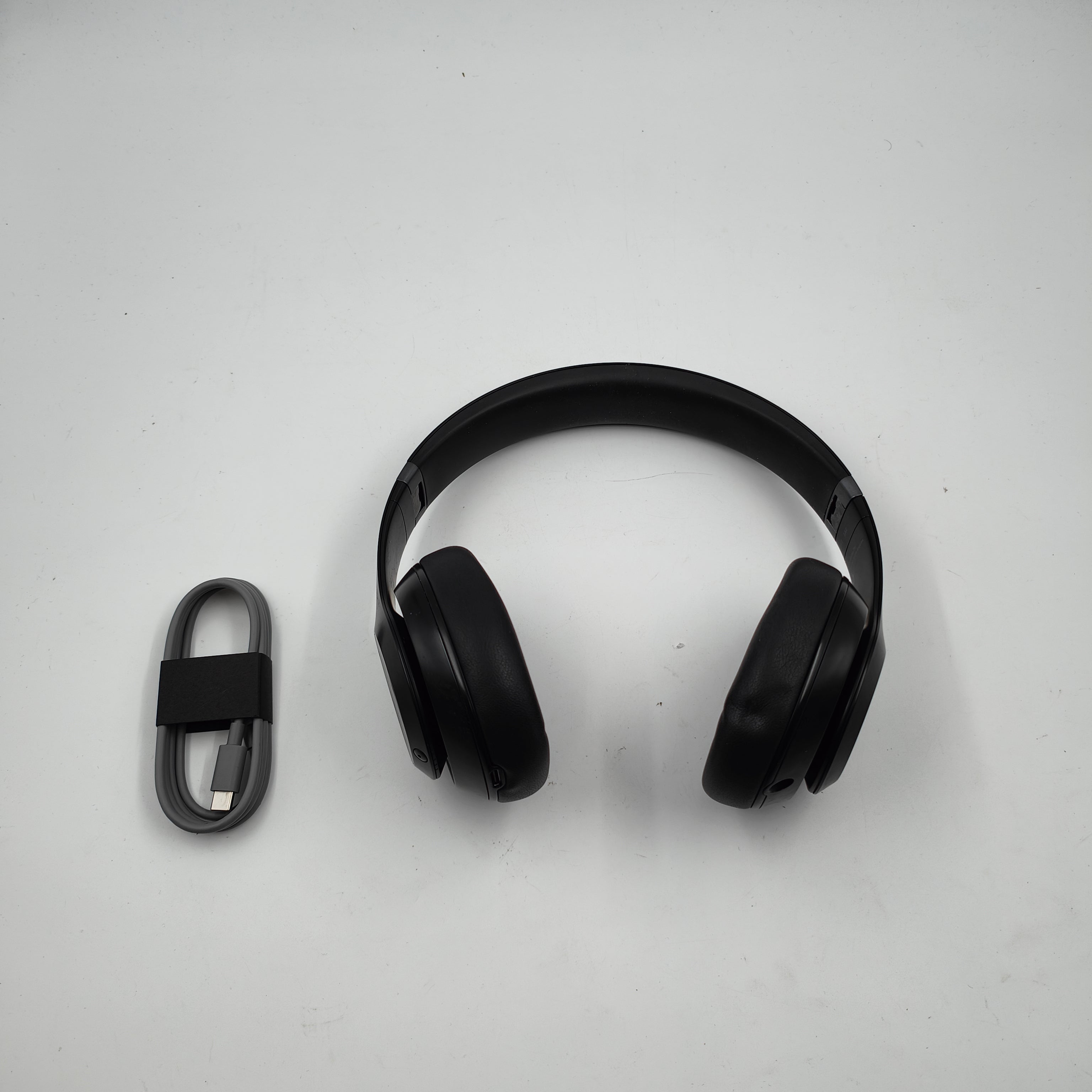 Beats Studio Pro Schwarz
