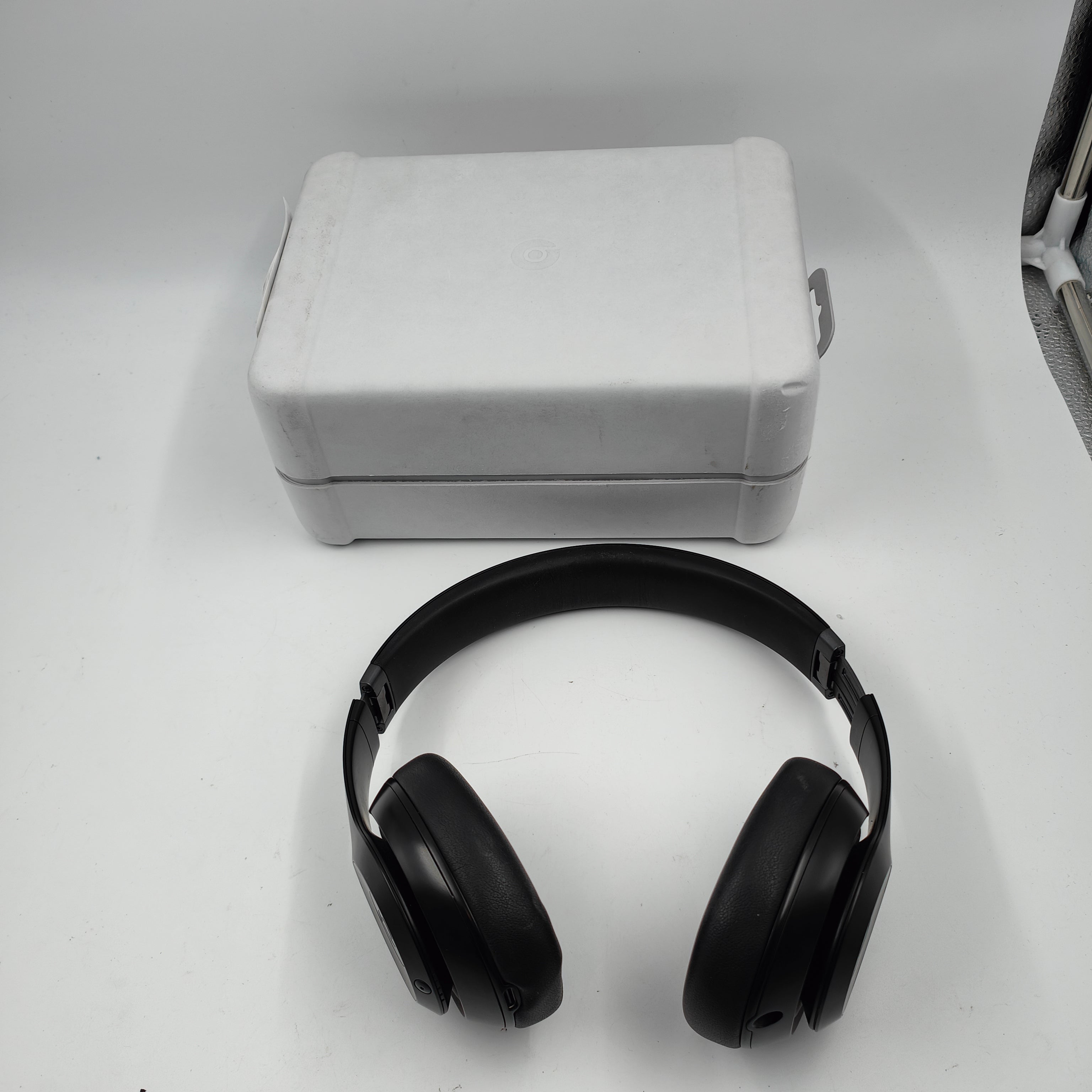 Beats Studio Pro Schwarz
