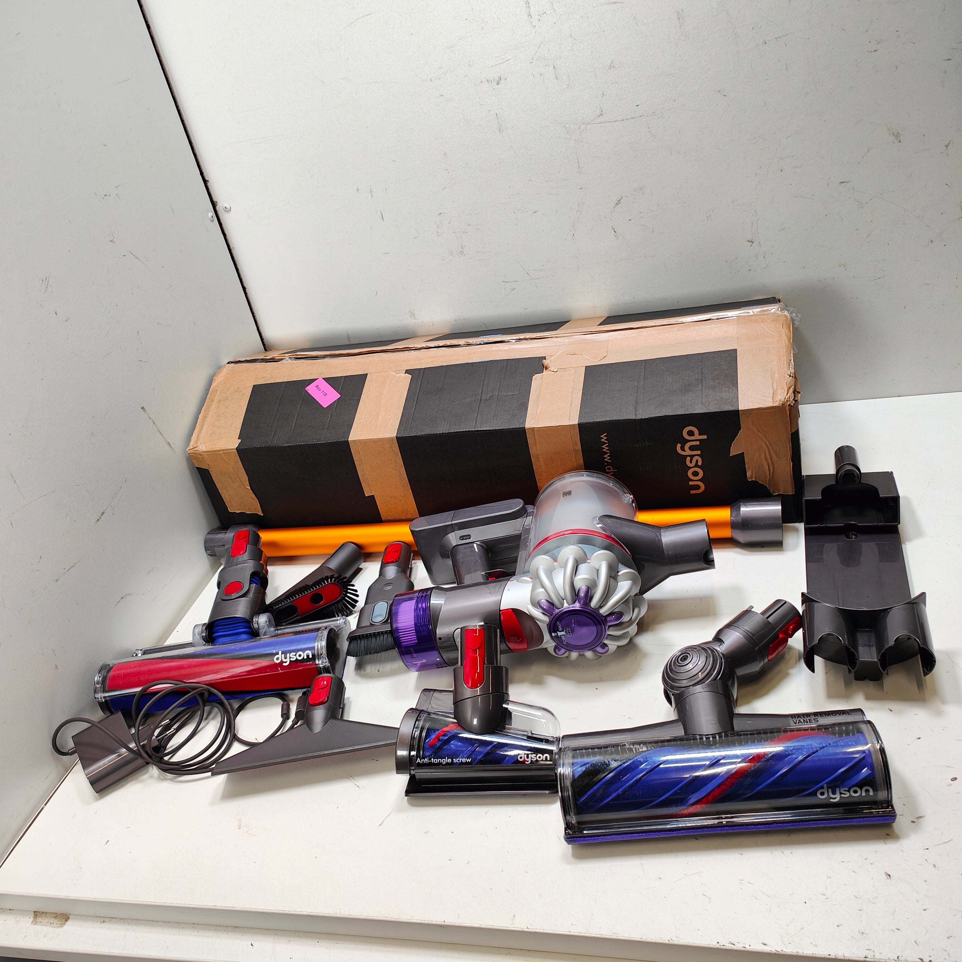Dyson V8 Absolute 476547-01