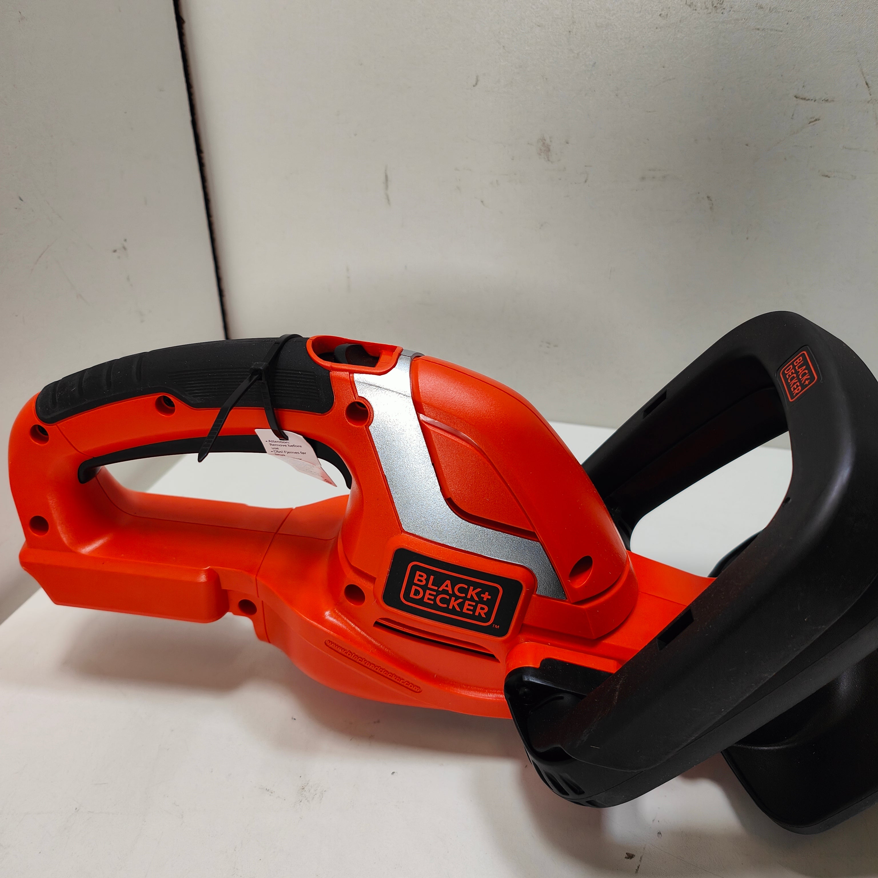 BLACK+DECKER GTC1845L20-QW Hedge Trimmer