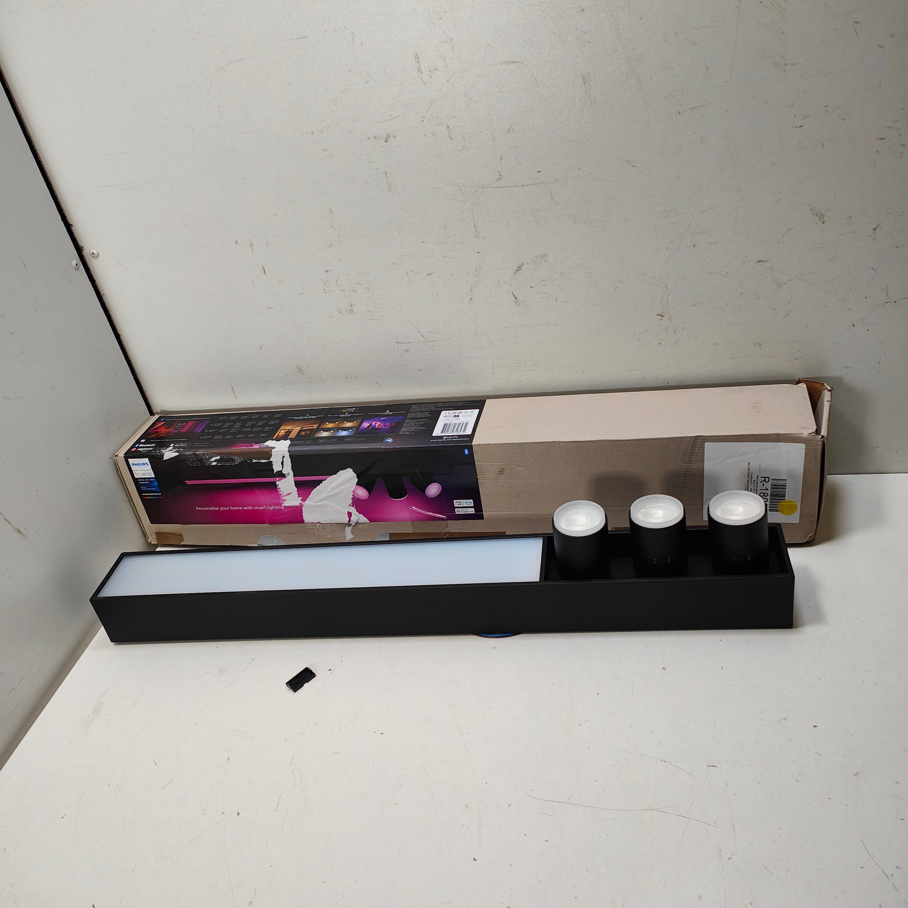 Philips Hue Centris Opbouwspot White and Color - Zwart - Rechthoek - 3-spots