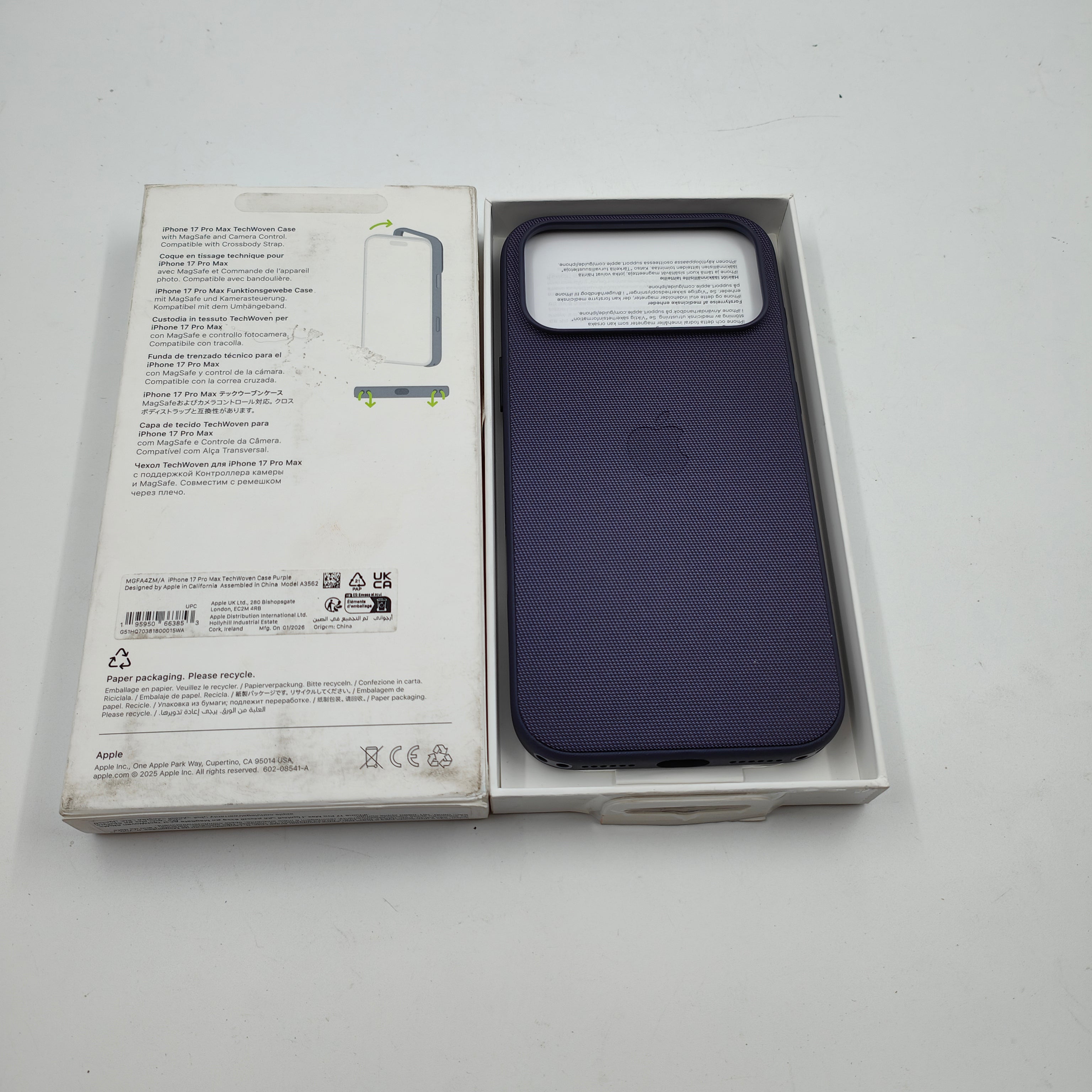 Coque arrière TechWoven Apple iPhone 17 Pro Max avec MagSafe bleue