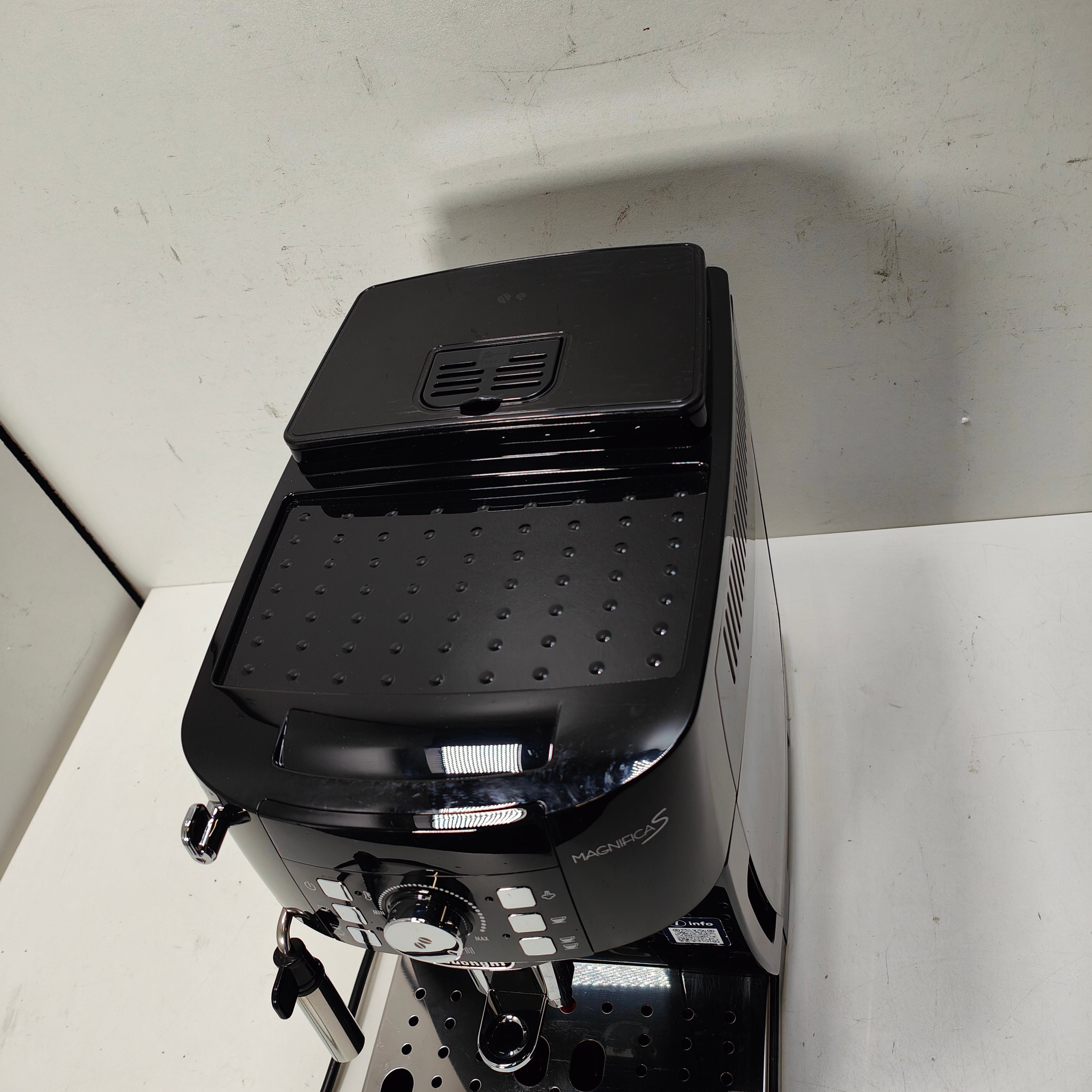DeLonghi ECAM 21.117.B Magnifica S