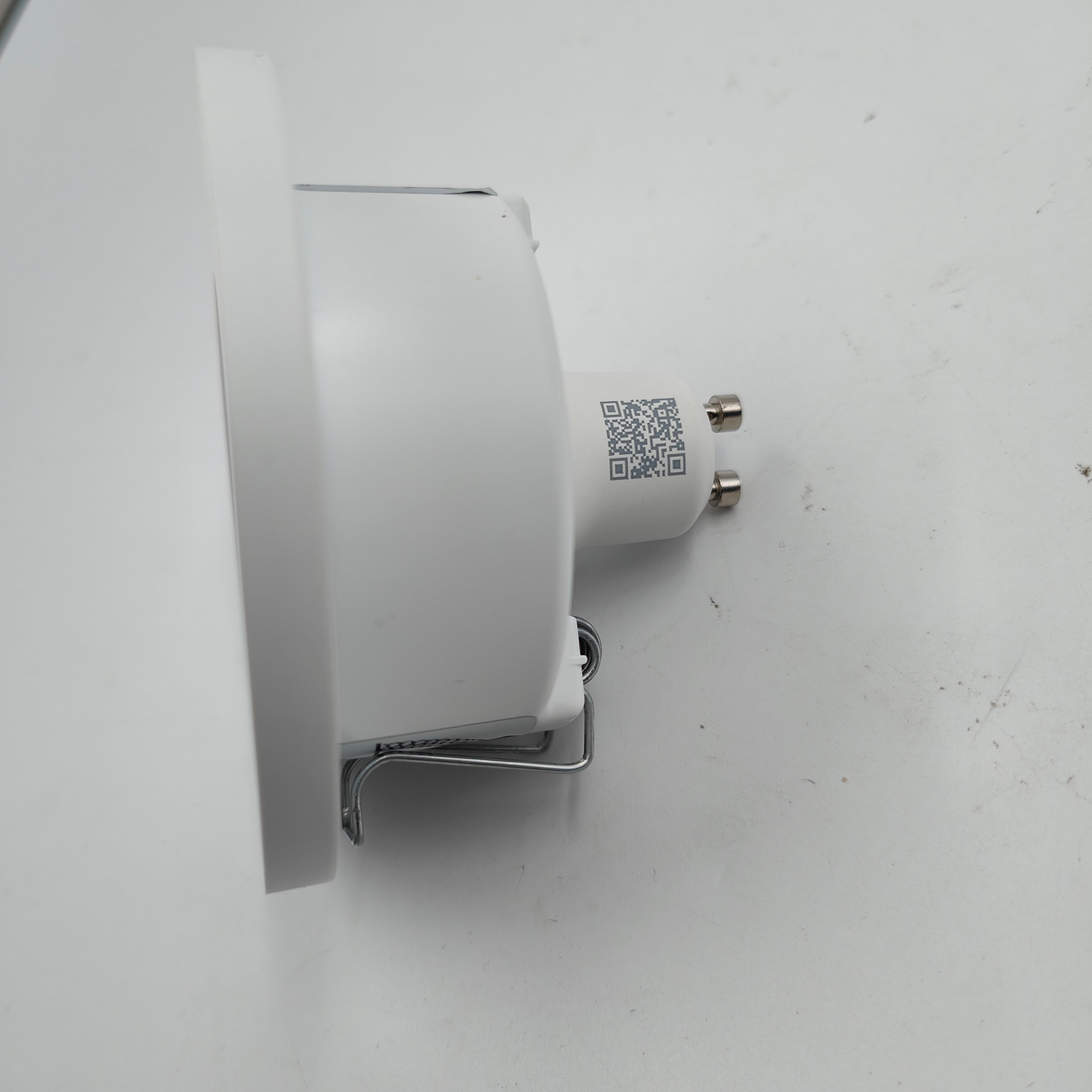 Philips Hue Adore bathroom recessed spotlight White Ambiance White