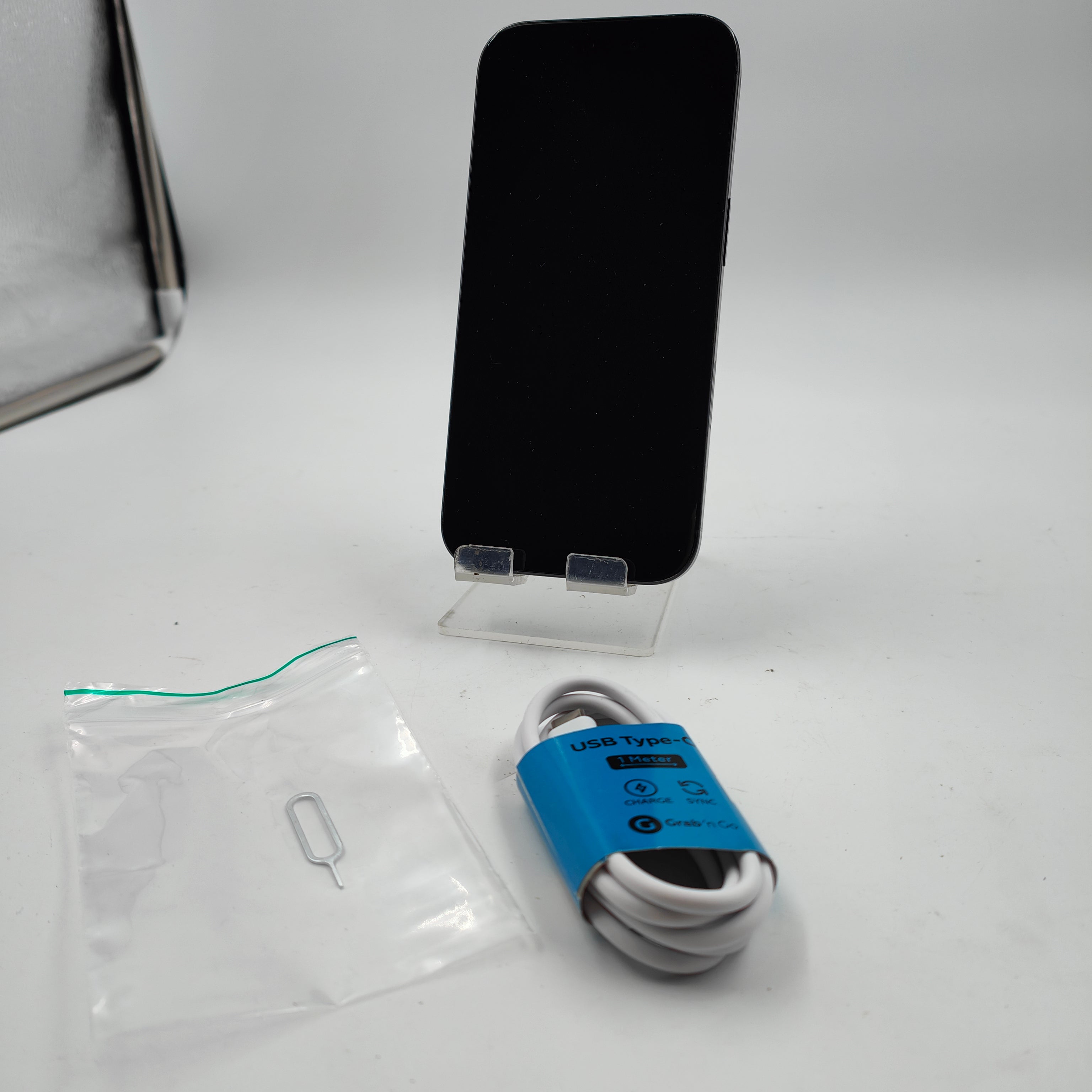 Generalüberholtes iPhone 16 Pro 128GB Schwarz Titan