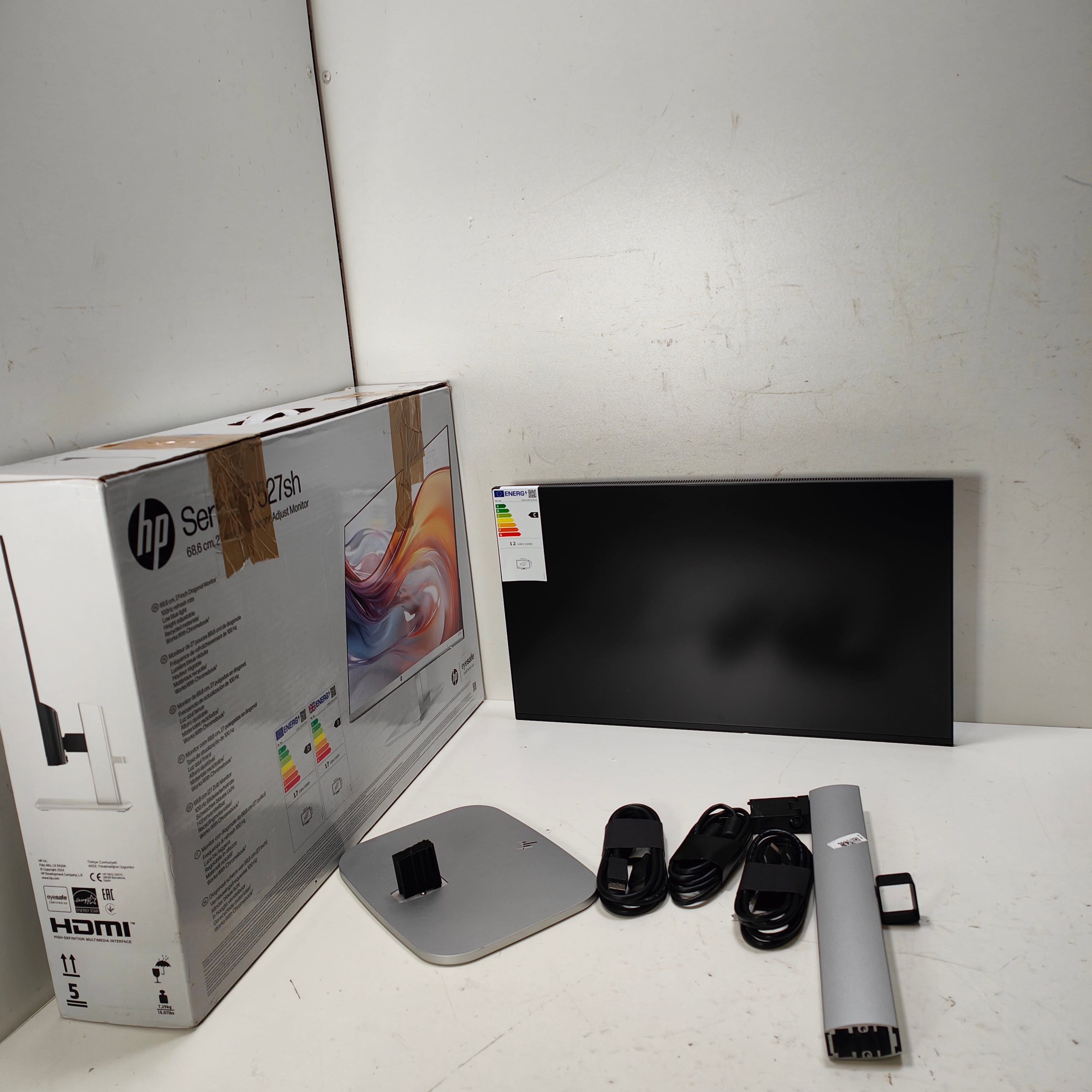 HP E24