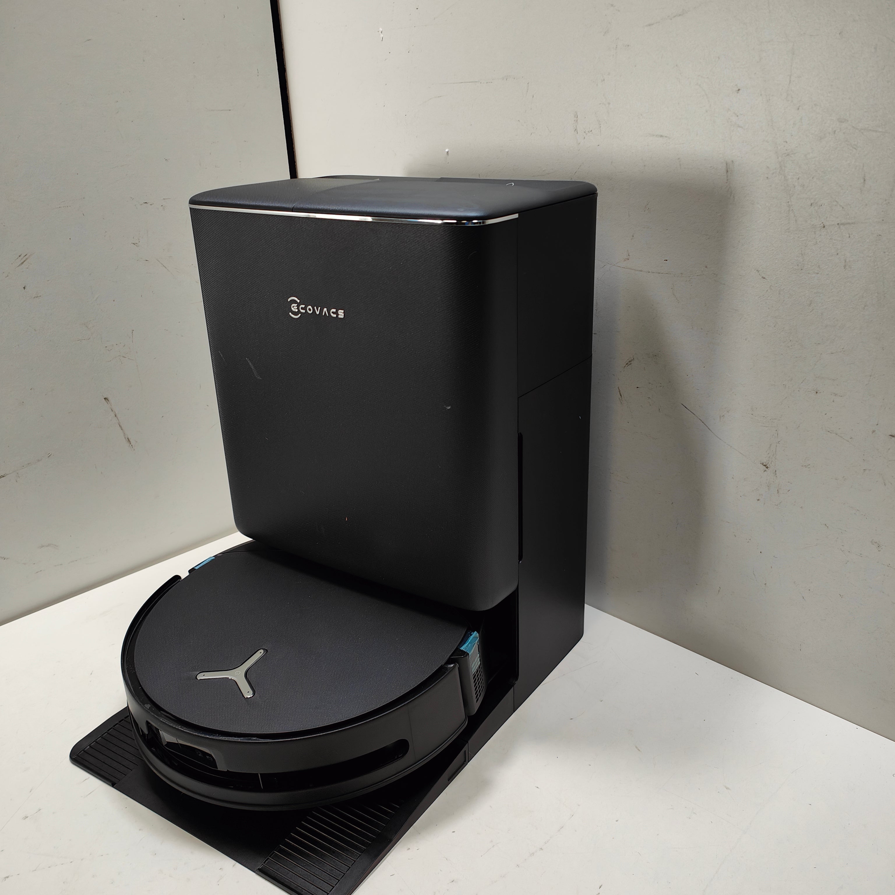 Ecovacs DEEBOT T90 PRO OMNI