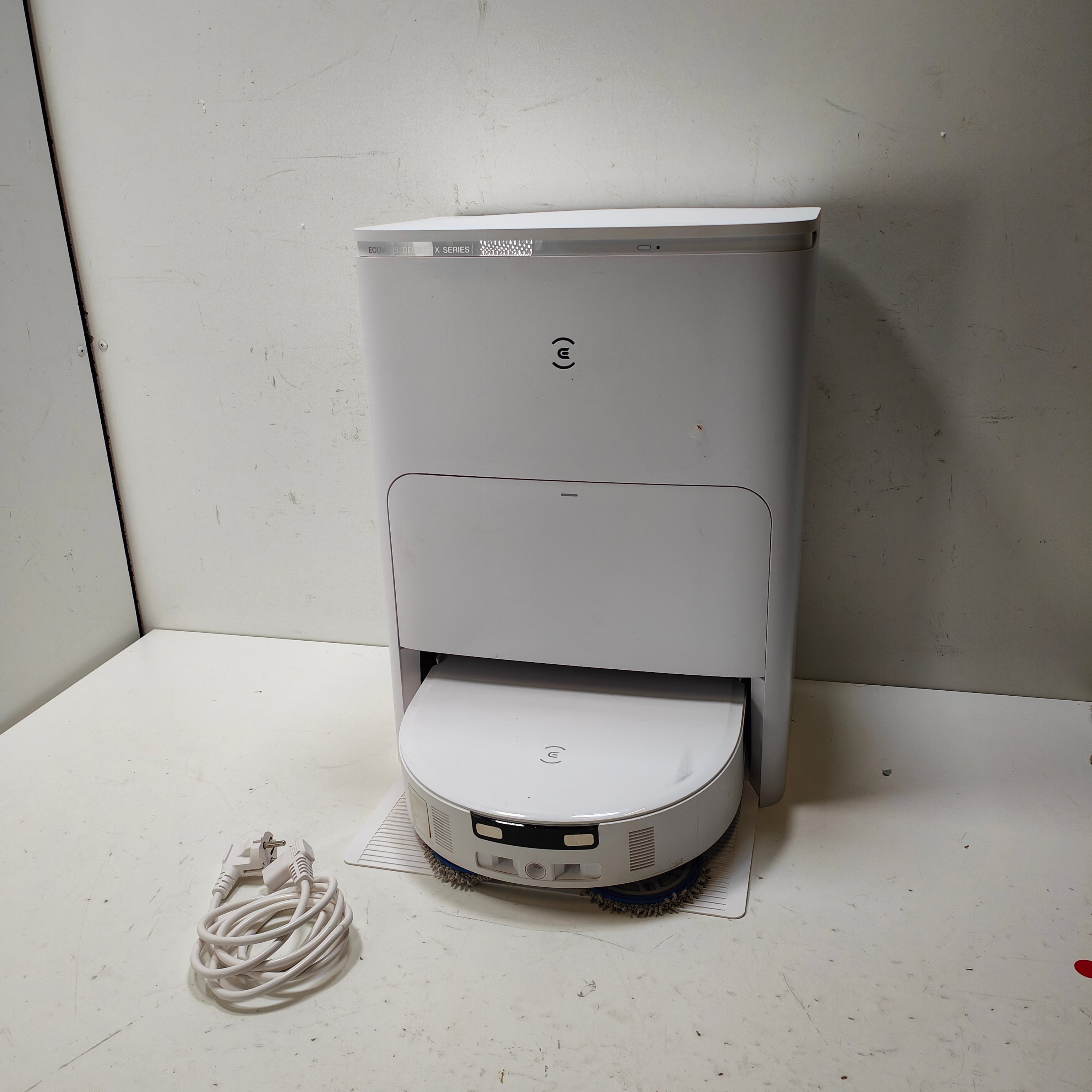 Ecovacs DEEBOT X5 OMNI