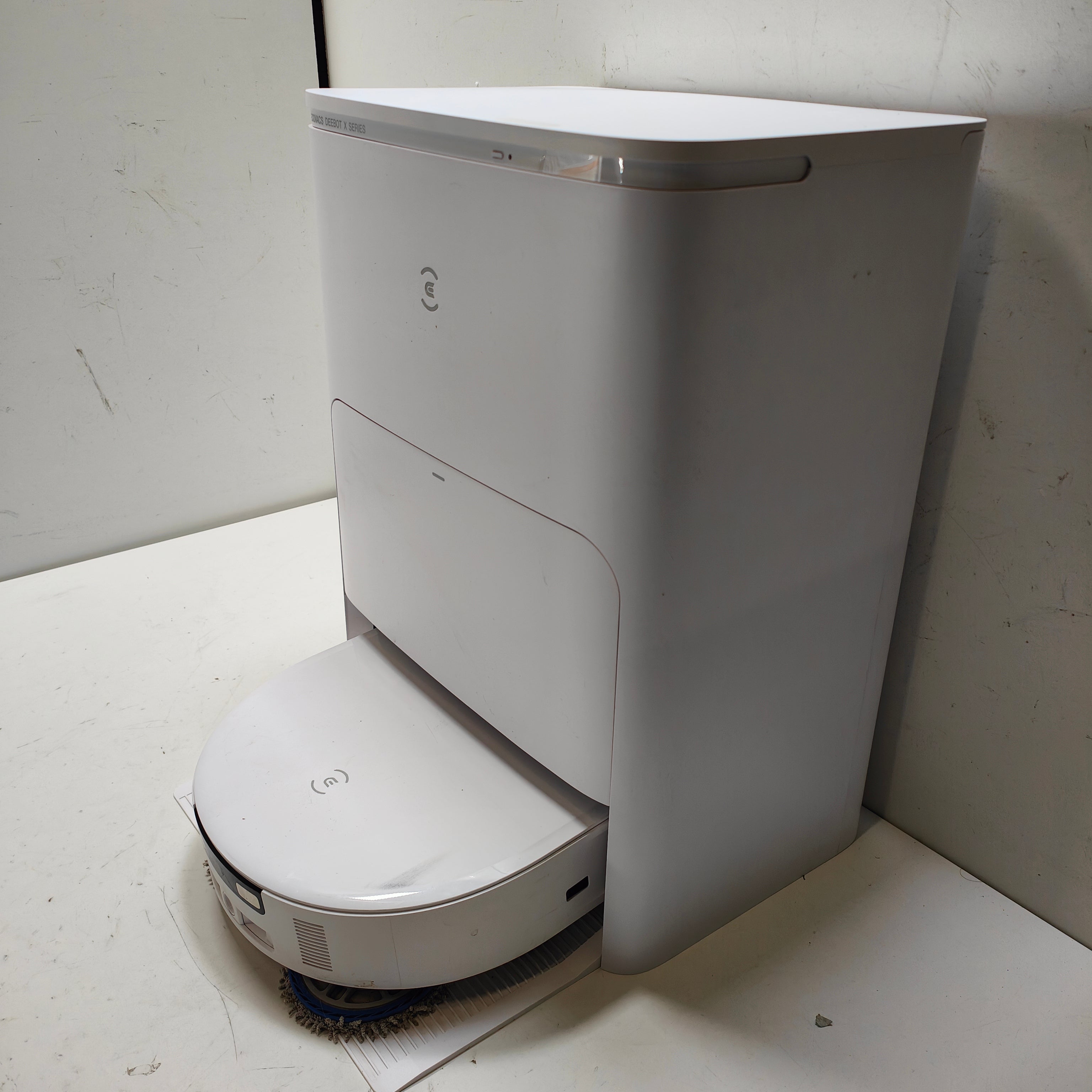 Ecovacs DEEBOT X5 OMNI