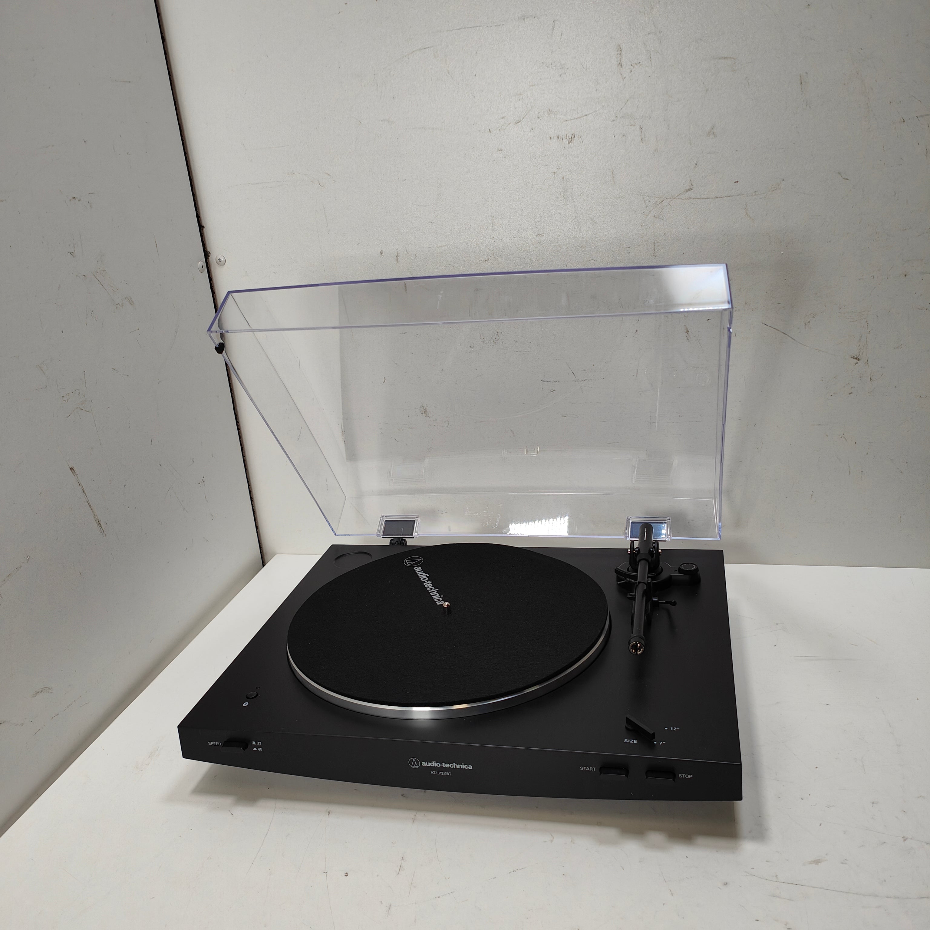 Audio-Technica AT-LP3XBT Schwarz