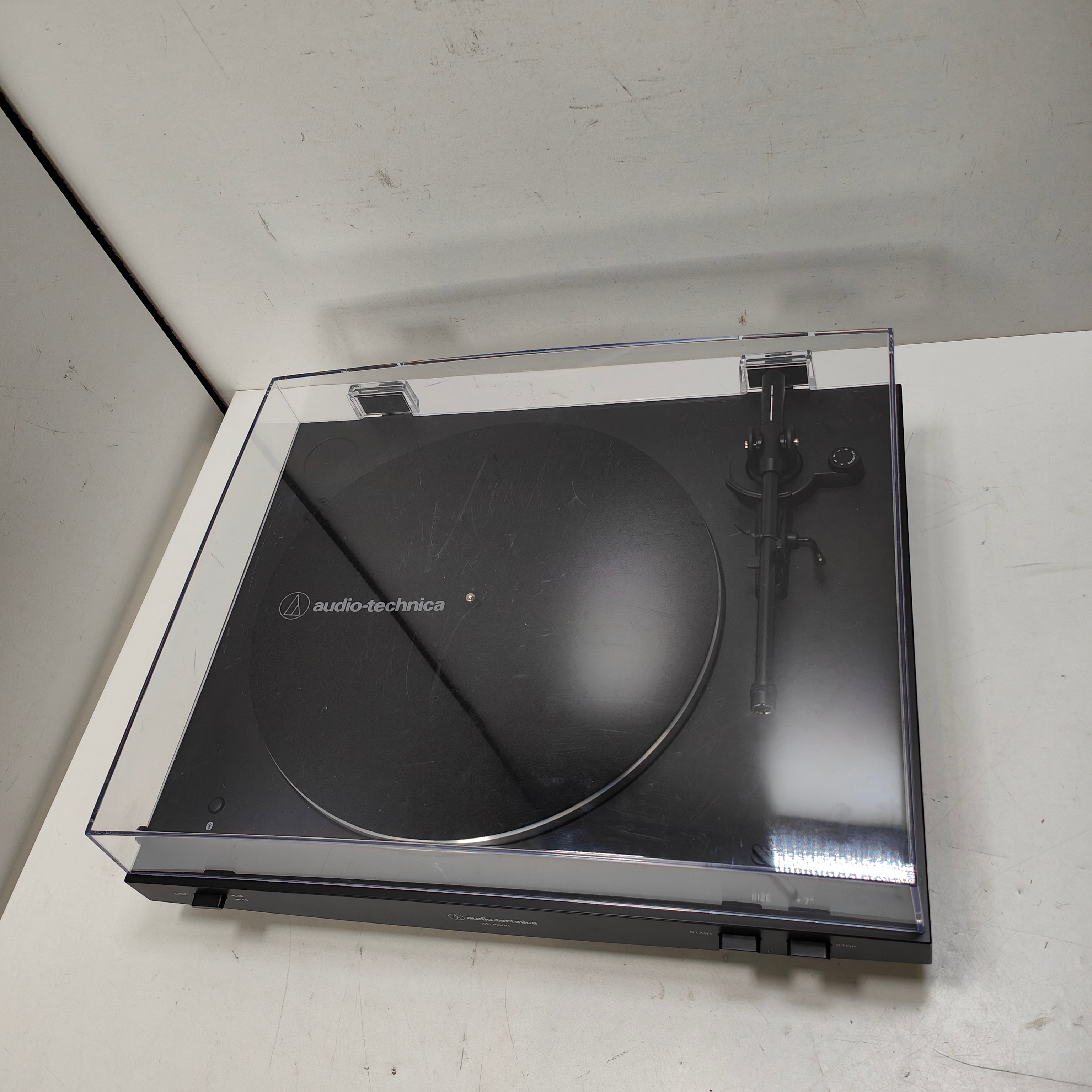 Audio-Technica AT-LP3XBT Schwarz