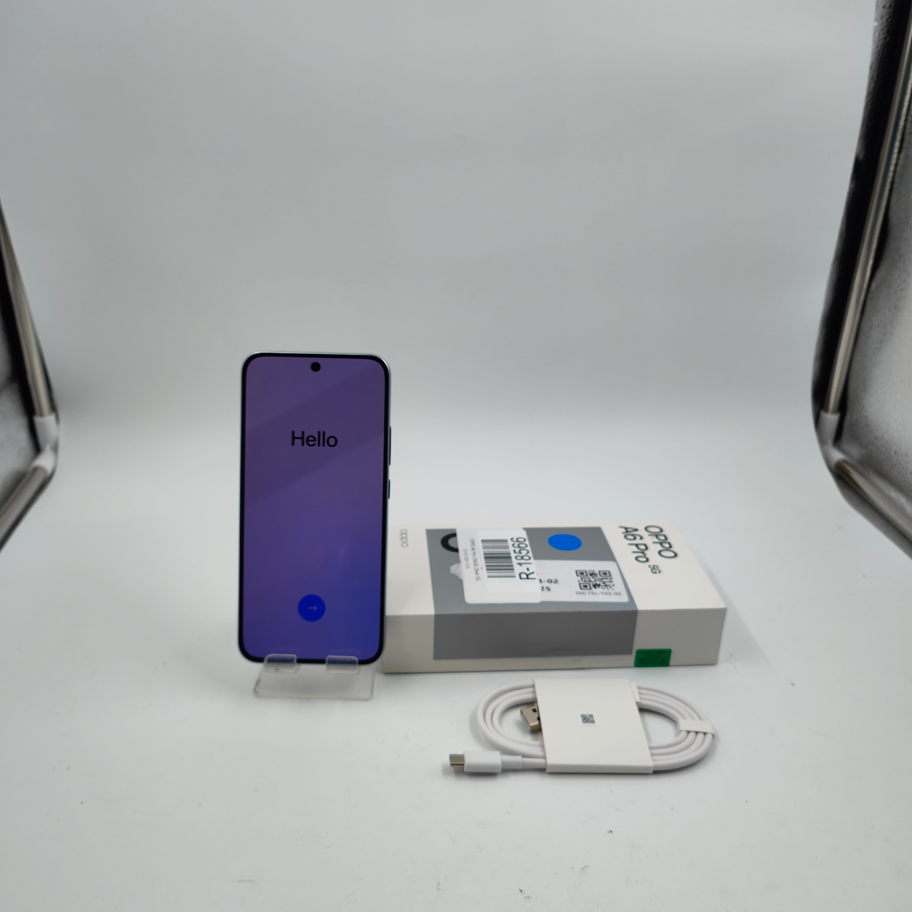 Oppo A6 Pro 5G Lunar Titanium